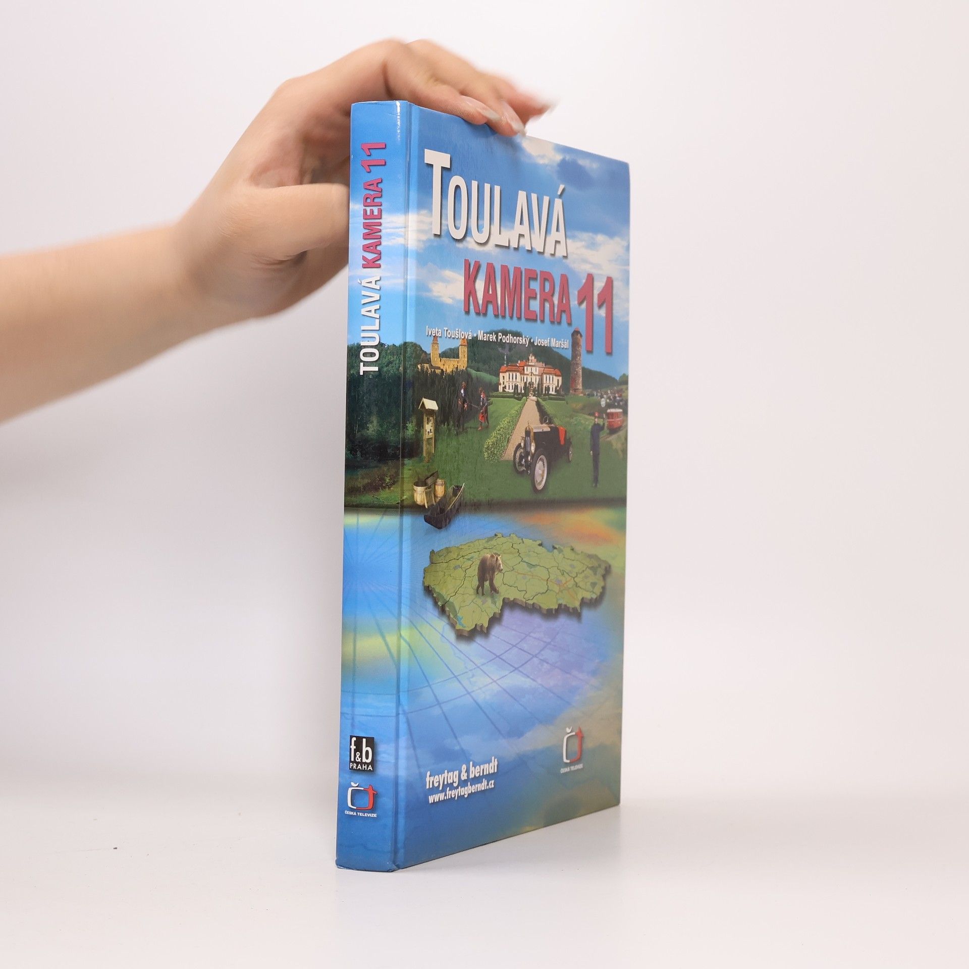Toulavá kamera. 11