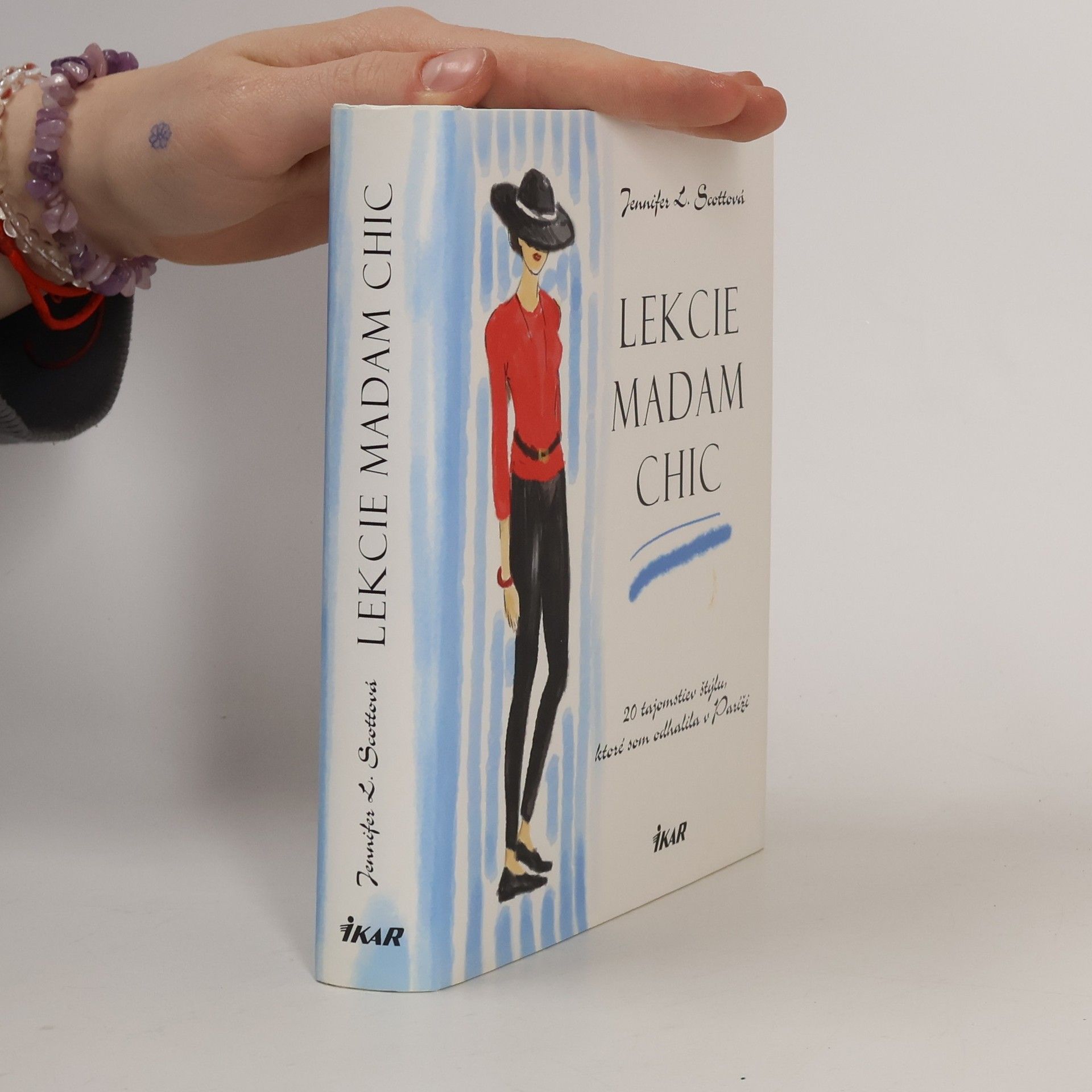 Jennifer L. Scott Lekcie madam Chic