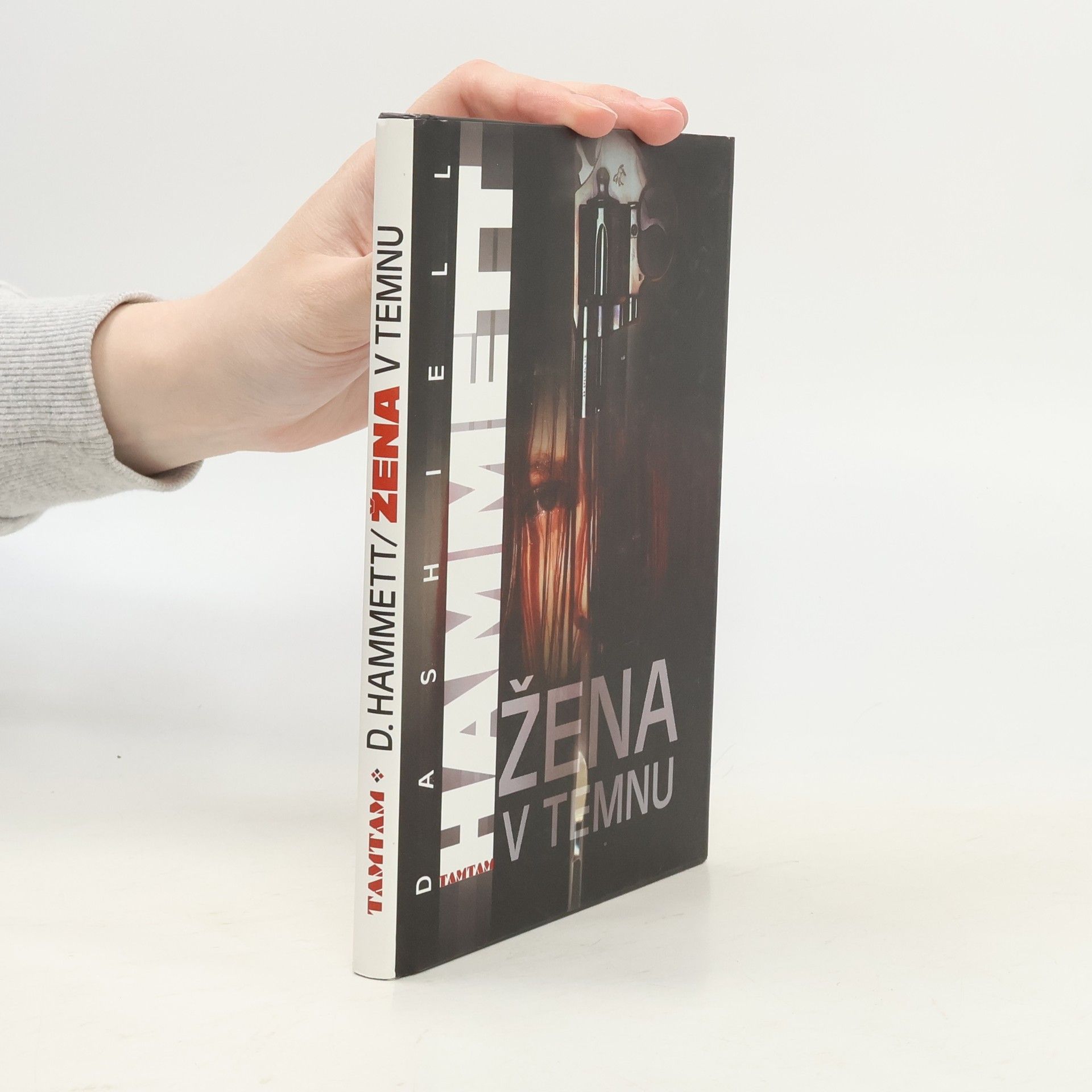 Dashiell Hammett Žena v temnu