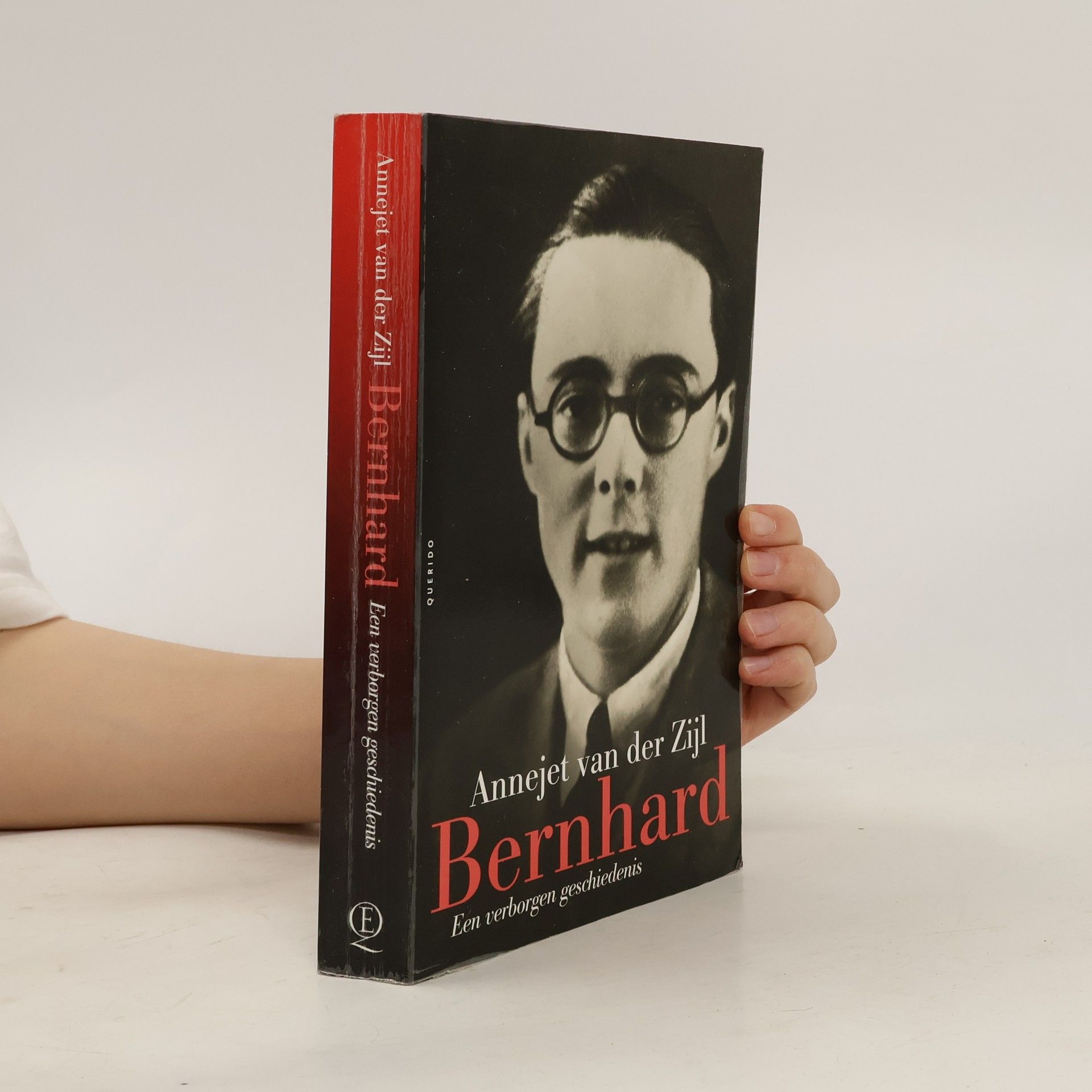 Annejet van der Zijl Bernhard