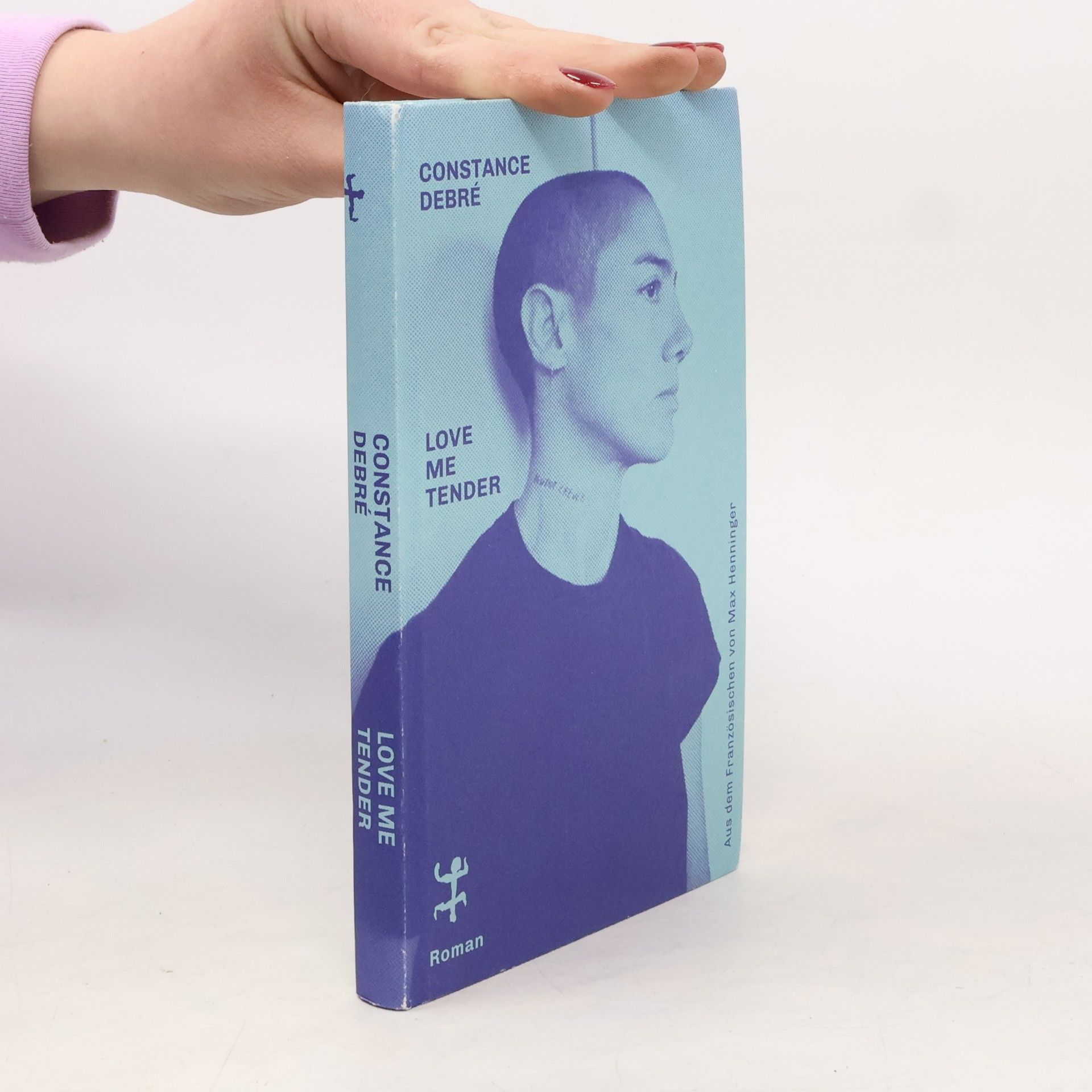 Constance Debré Love Me Tender