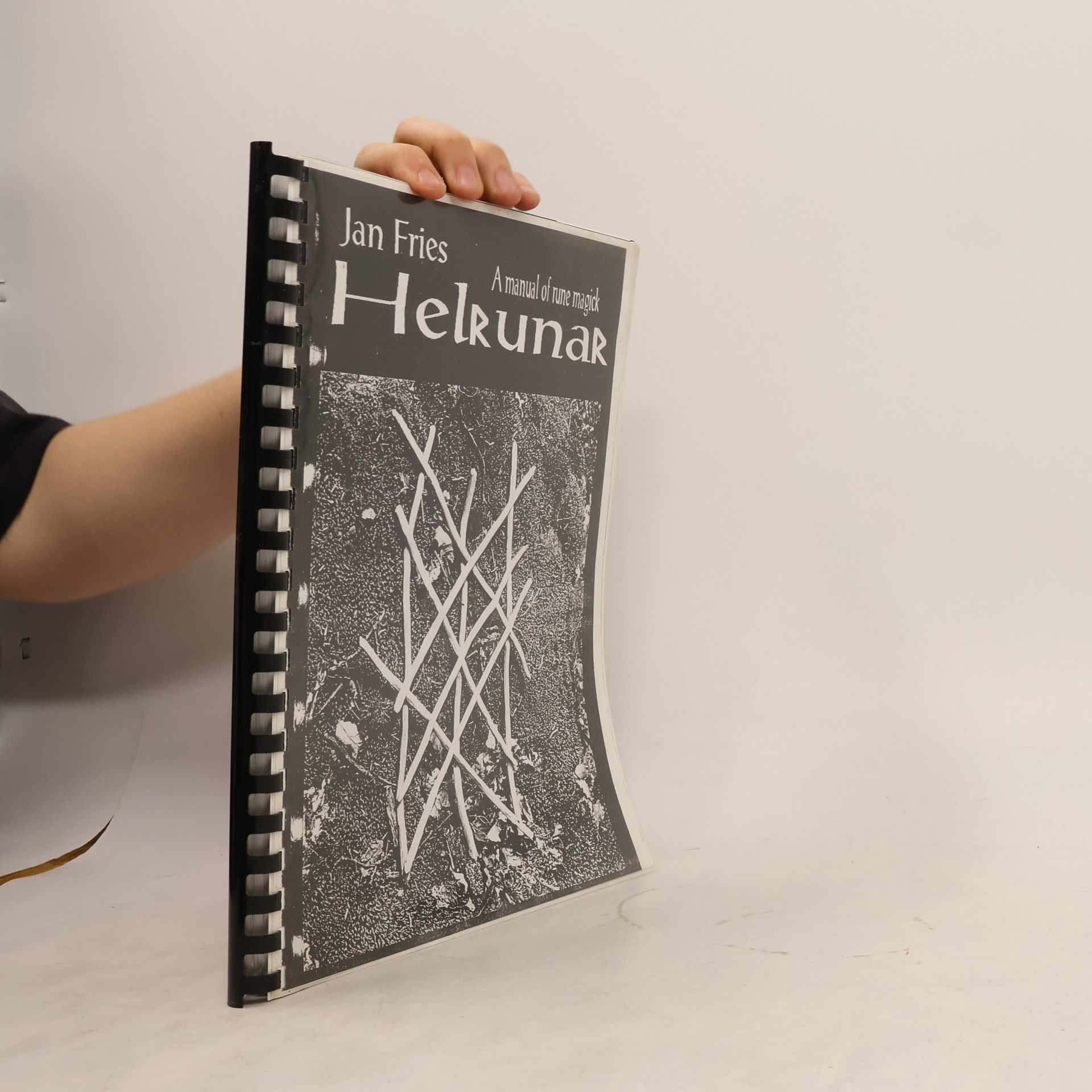 Jan Fries Helrunar A Manual of Rune Magick