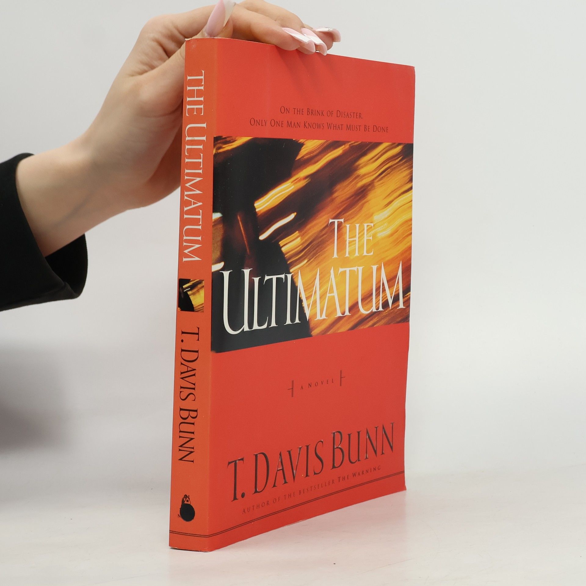 T. Davis Bunn The Ultimatum