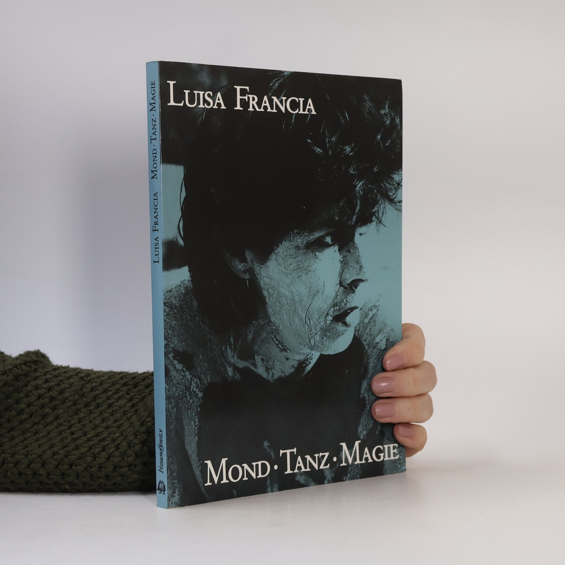 Luisa Francia Mond, Tanz, Magie