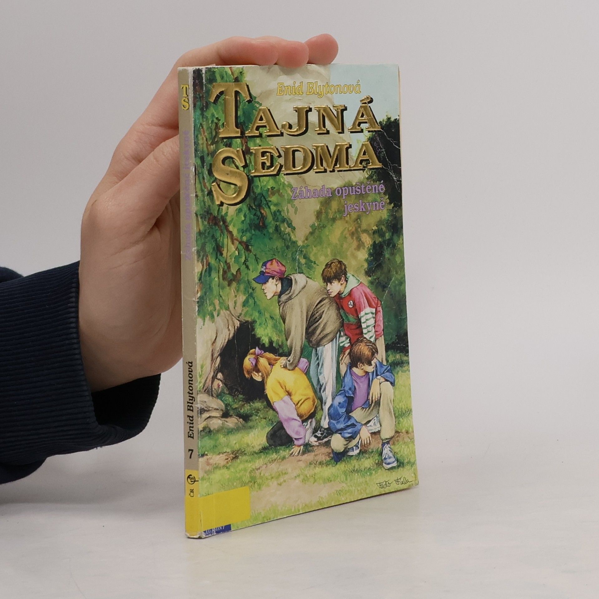 Enid Blyton Záhada opuštěné jeskyně