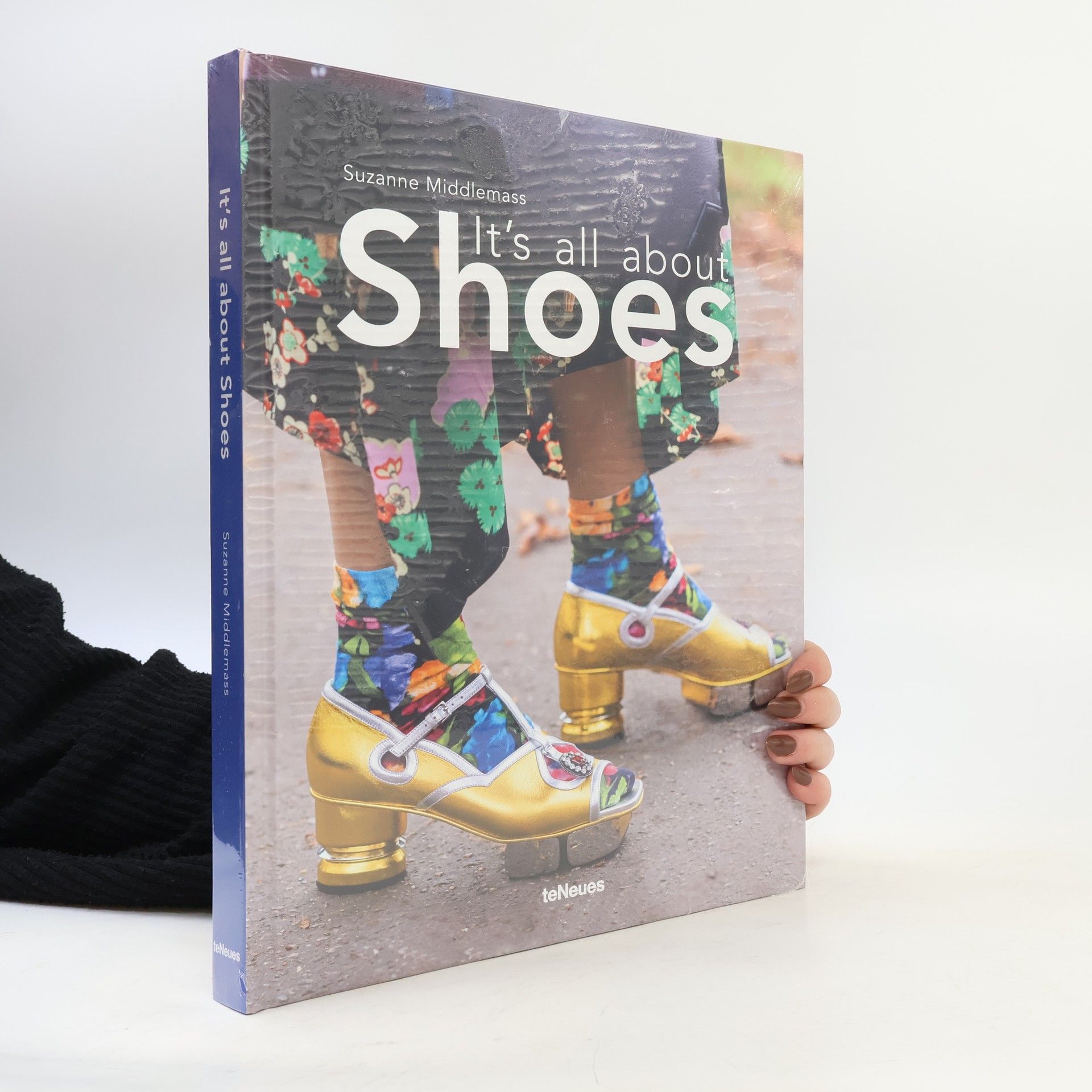 Suzanne Middlemass It's All About Shoes