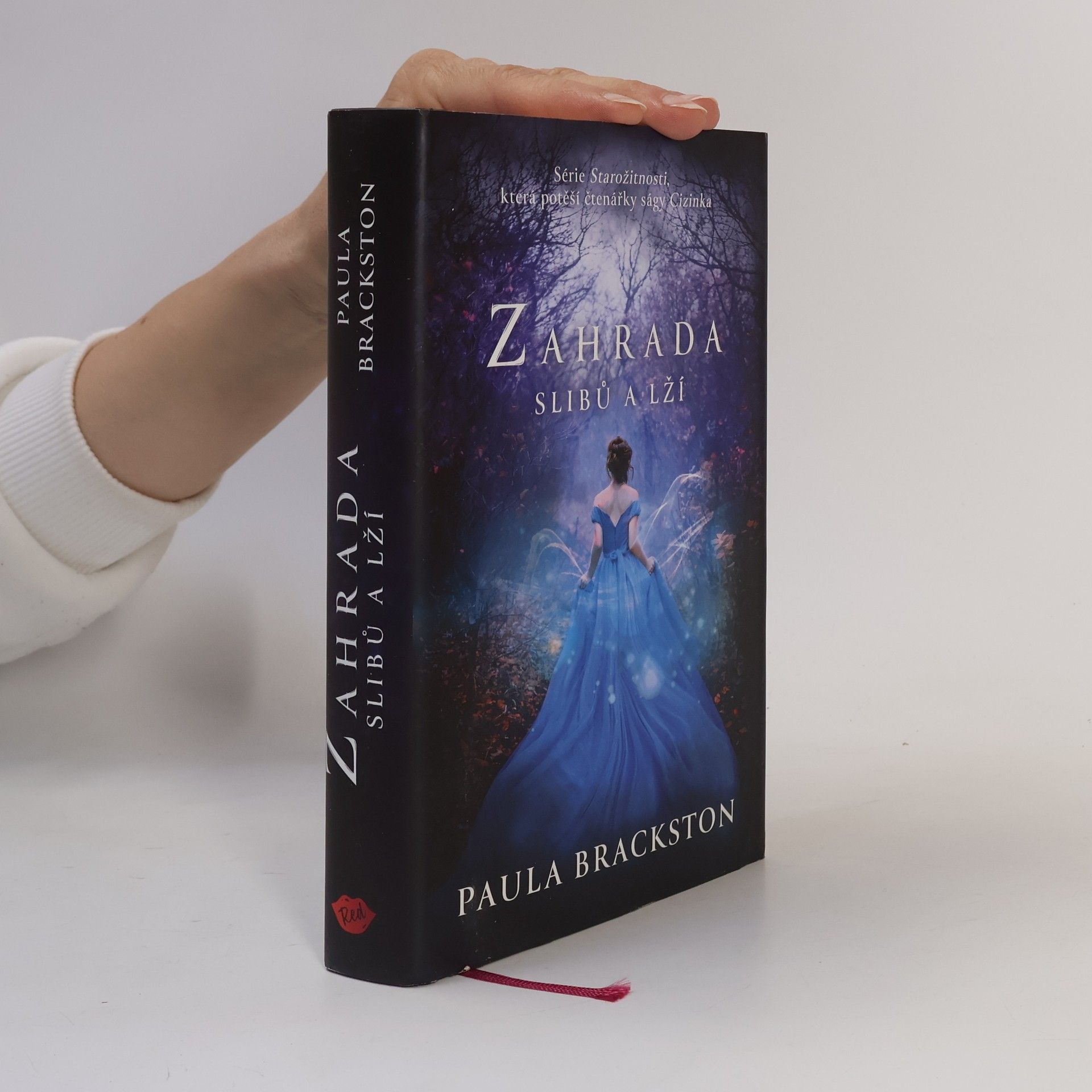 Paula Brackston Zahrada slibů a lží