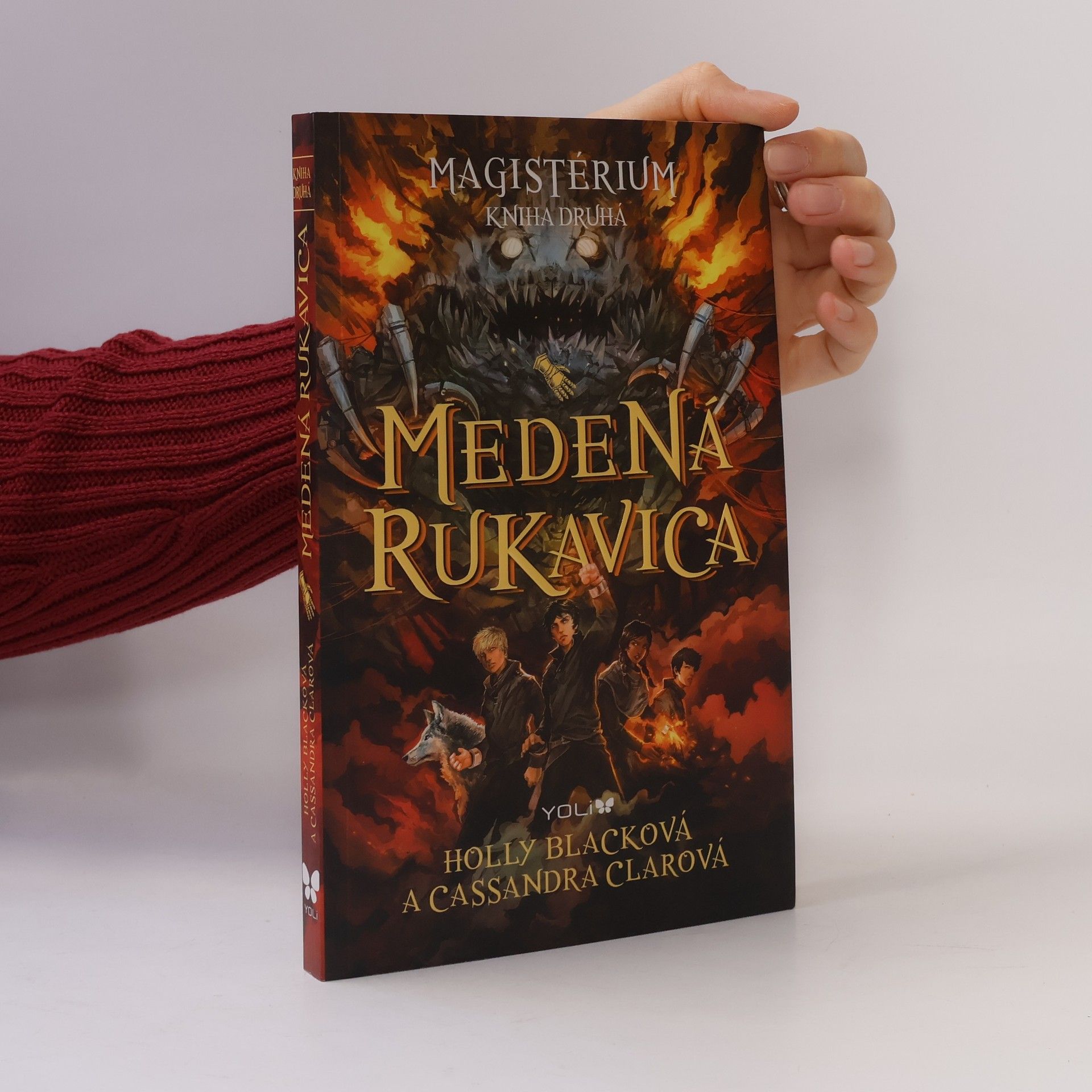 Holly Black Medená rukavica