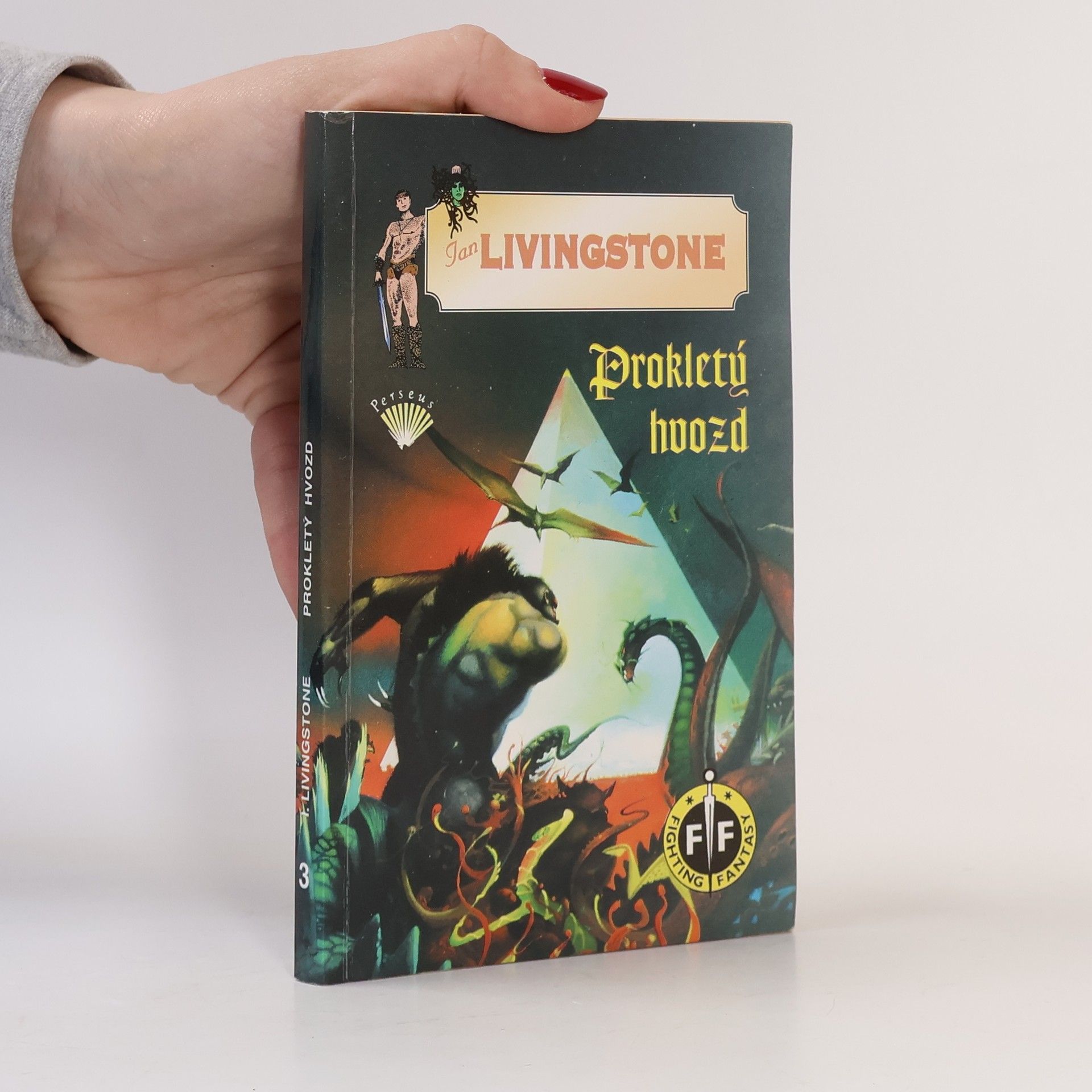 Ian Livingstone Prokletý hvozd