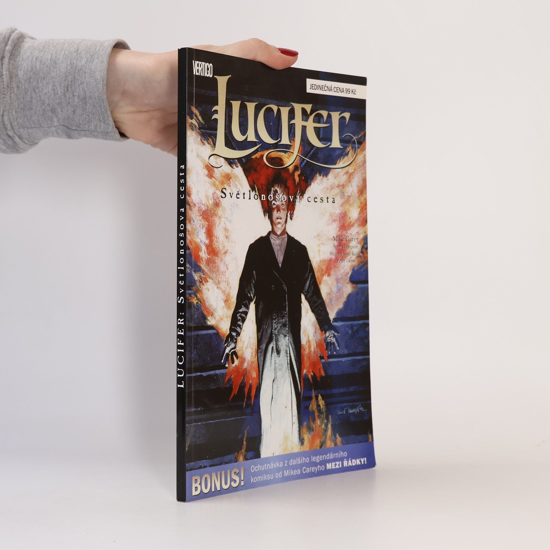 M. R. Carey Lucifer. Světlonošova cesta
