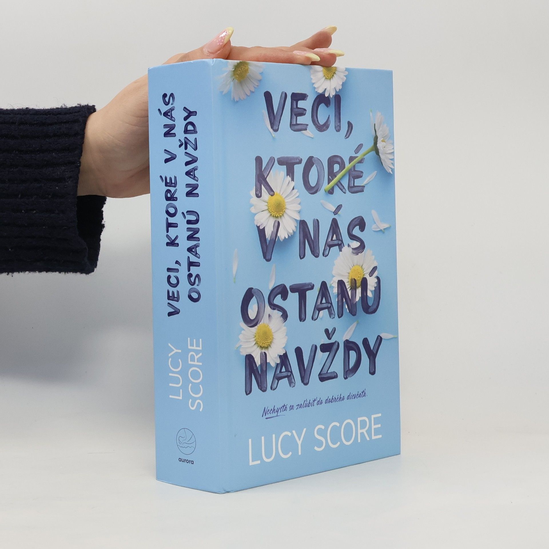Lucy Score Veci, ktoré v nás ostanú navždy