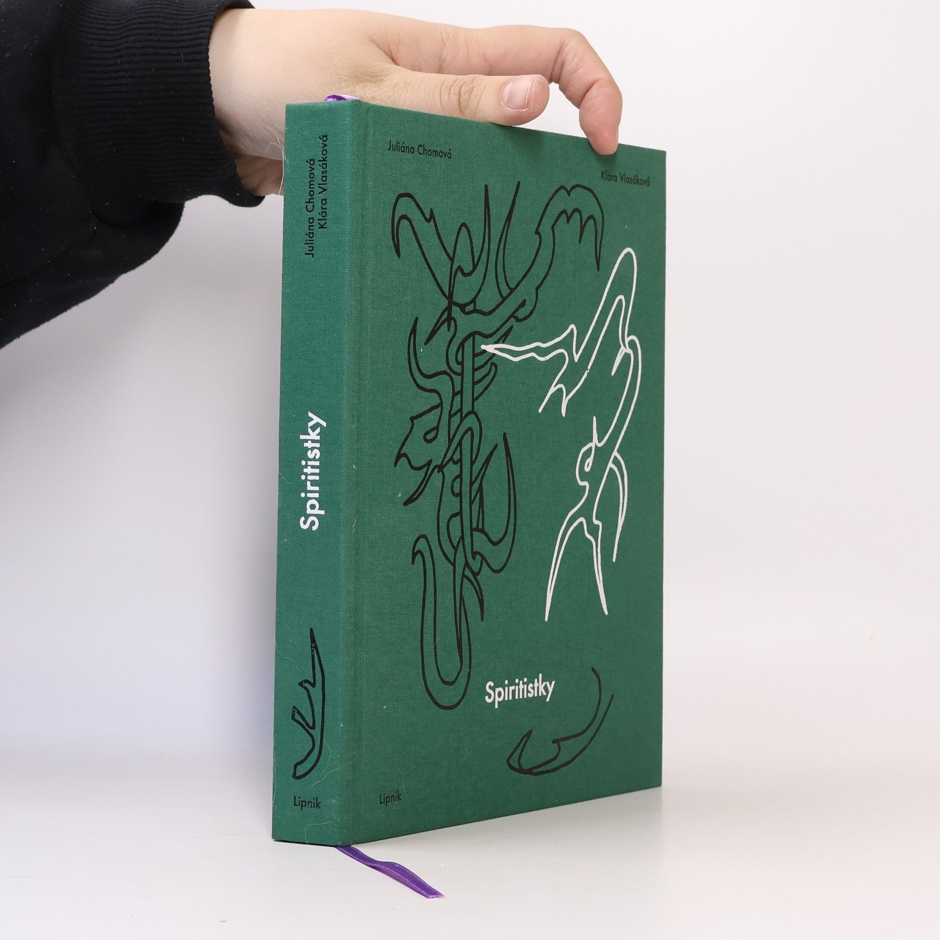 Juliána Chomová Spiritistky