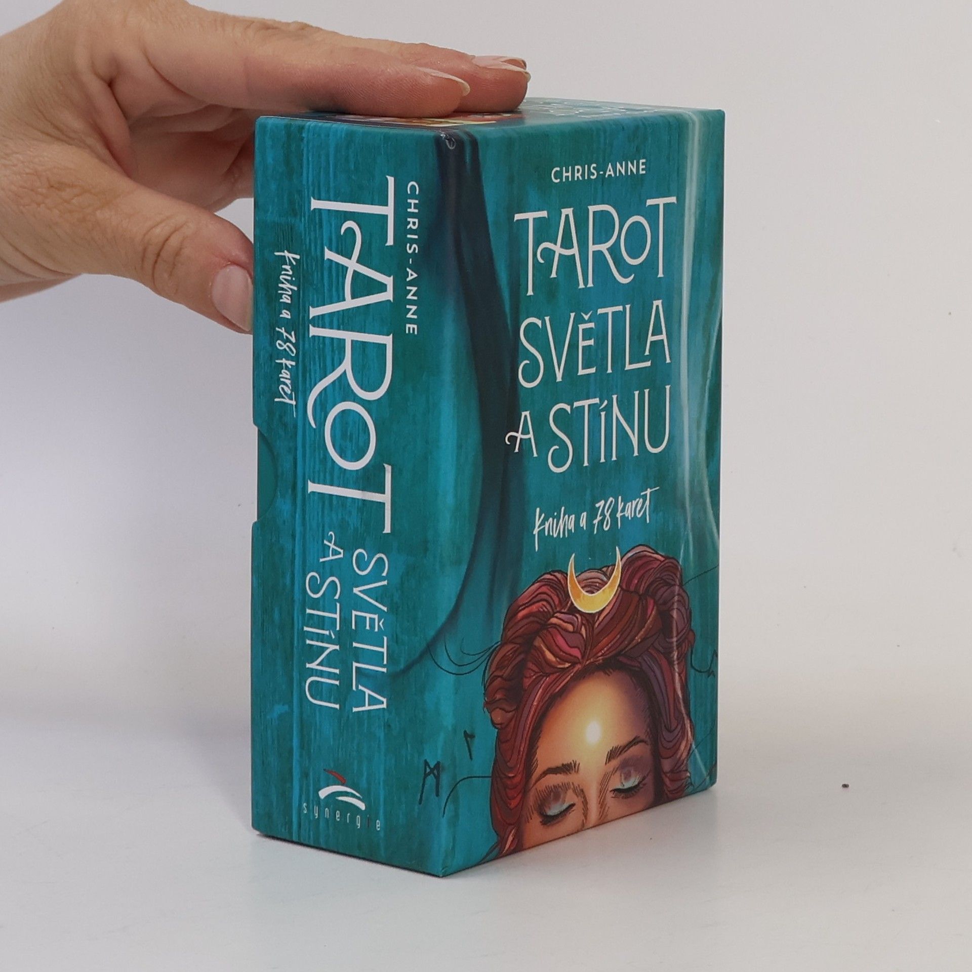 Chris Anne Tarot světla a stínu