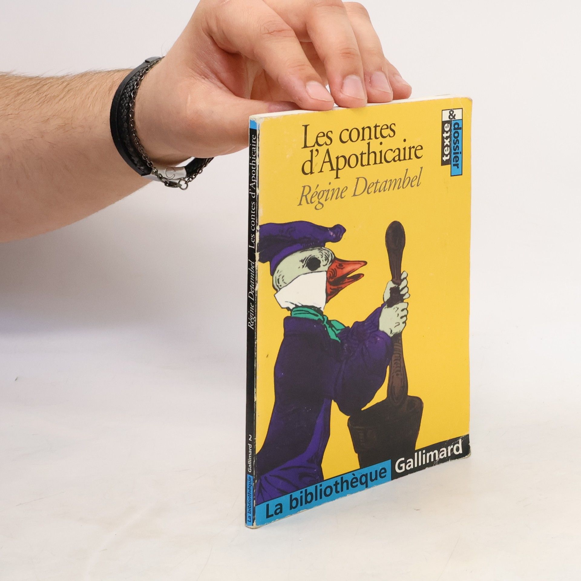 Régine Detambel La Bibliothèque Gallimard - 2: Les contes d'Apothicaire ou Apo à la recherche du bonheur