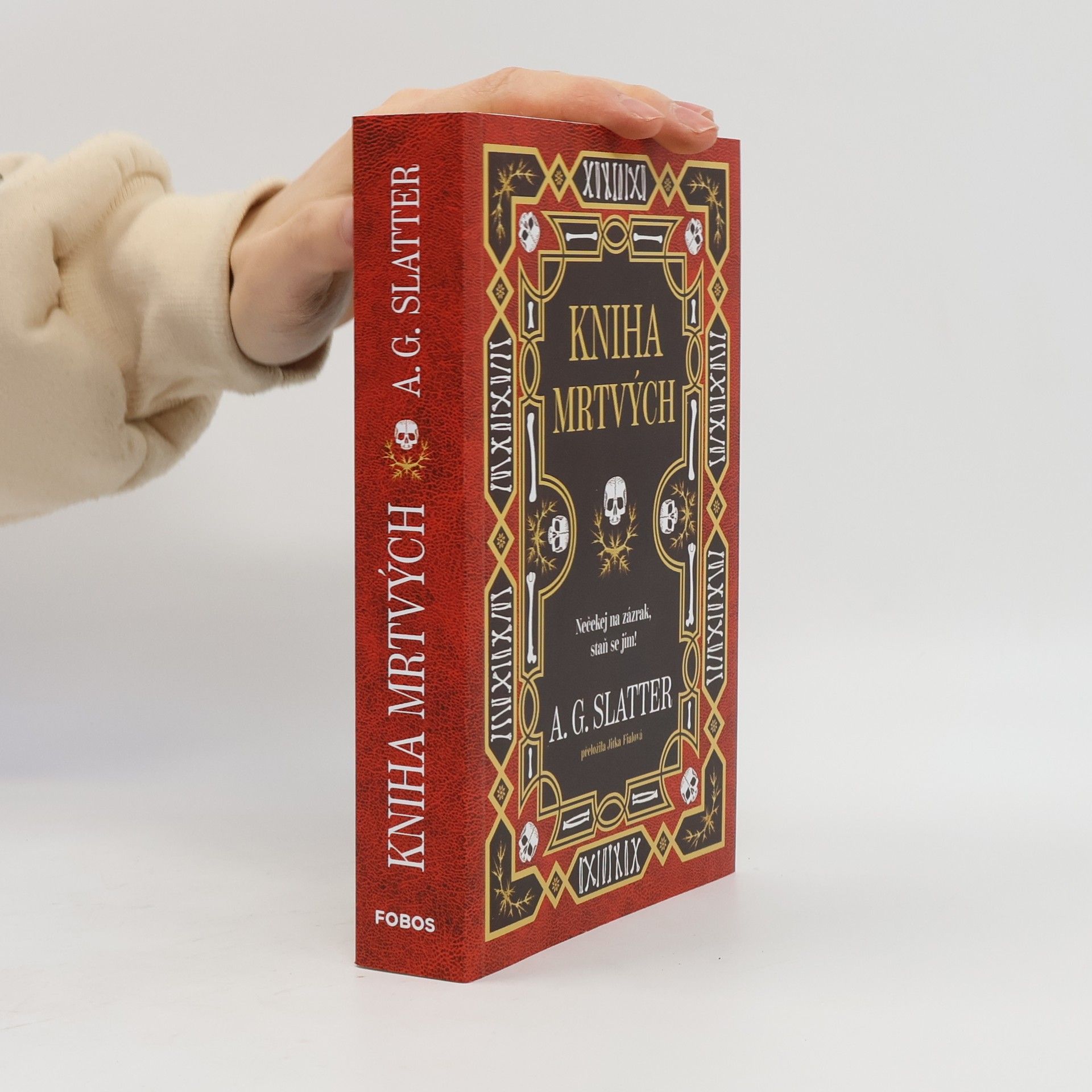 Angela Slatter Kniha mrtvých