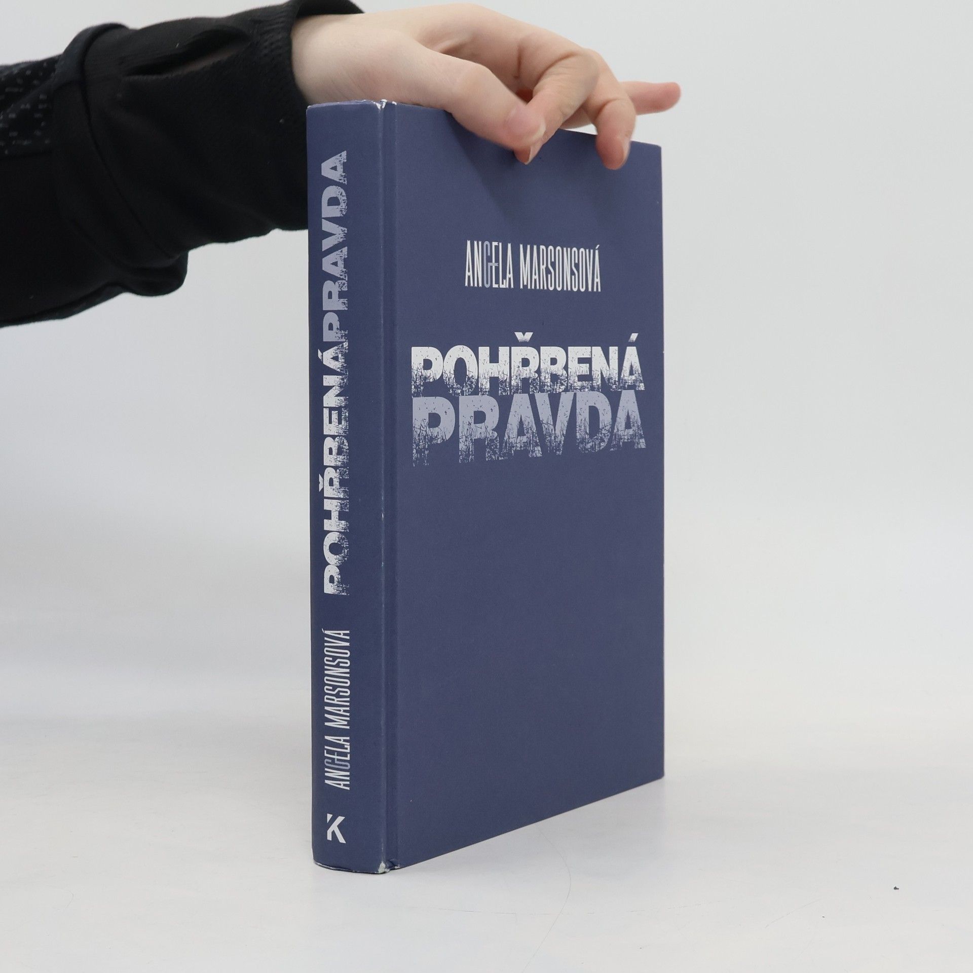 Angela Marsons Pohřbená pravda
