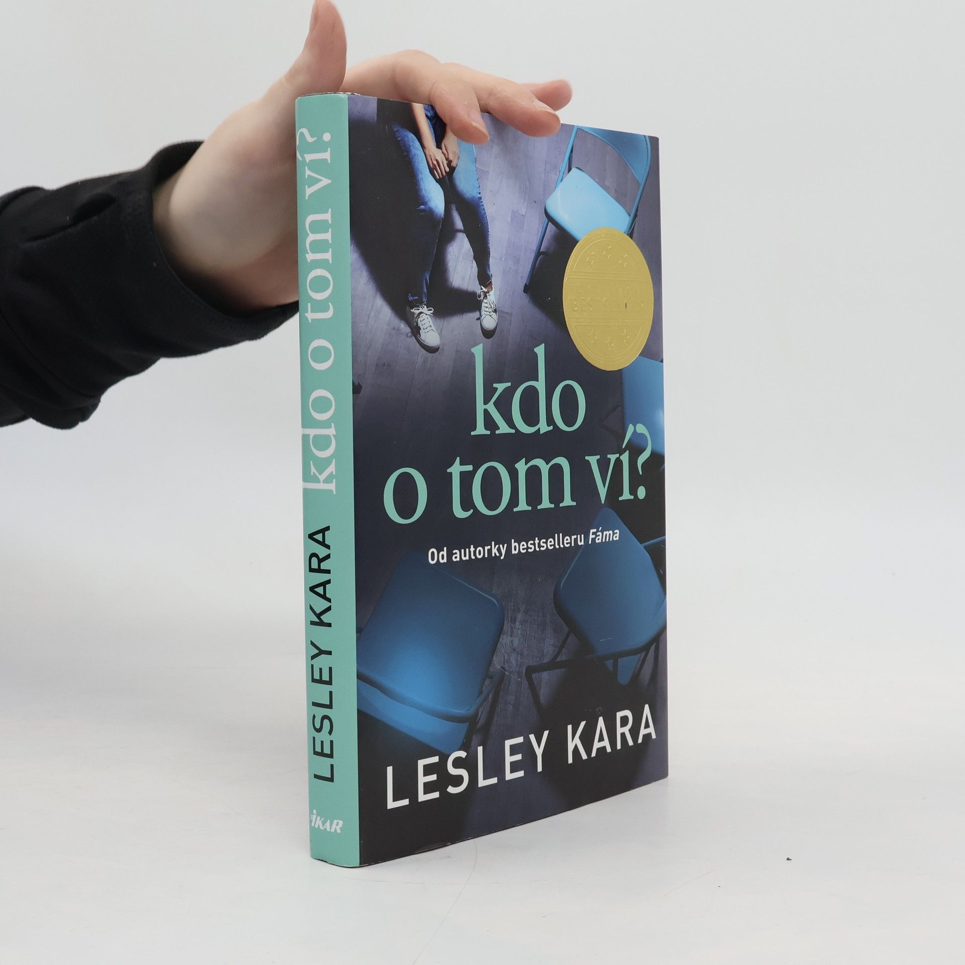 Lesley Kara Kdo o tom ví?