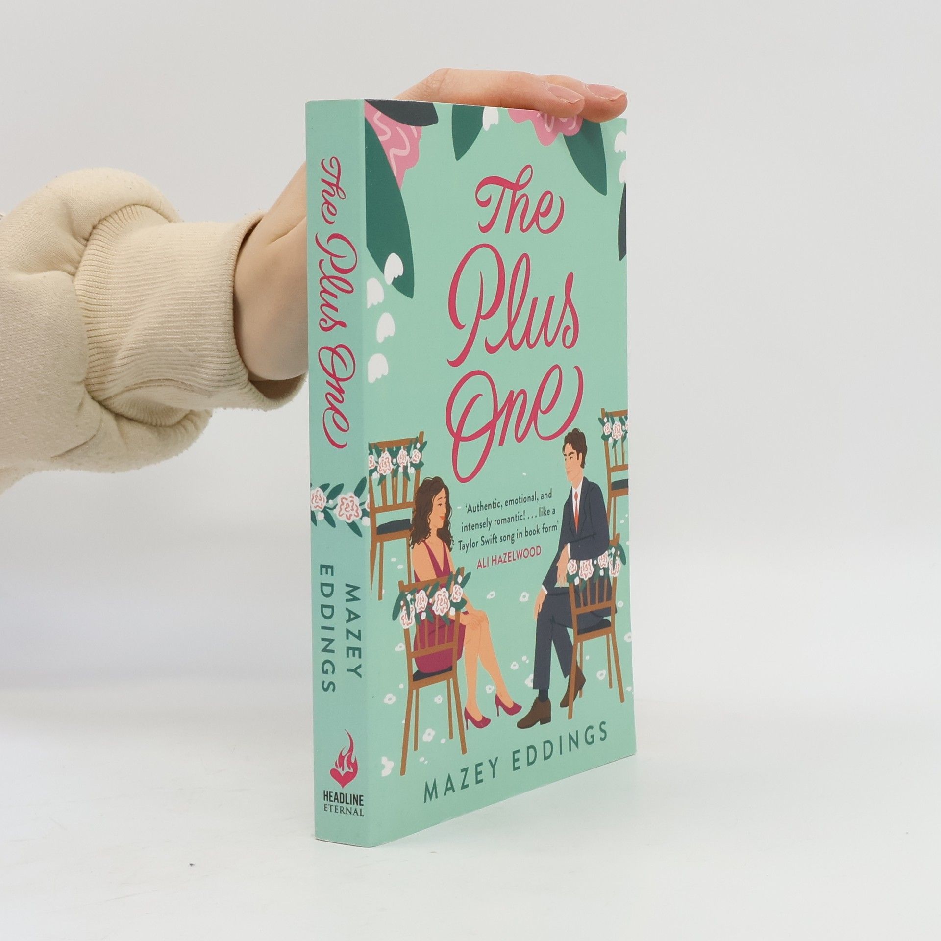 Mazey Eddings The plus one