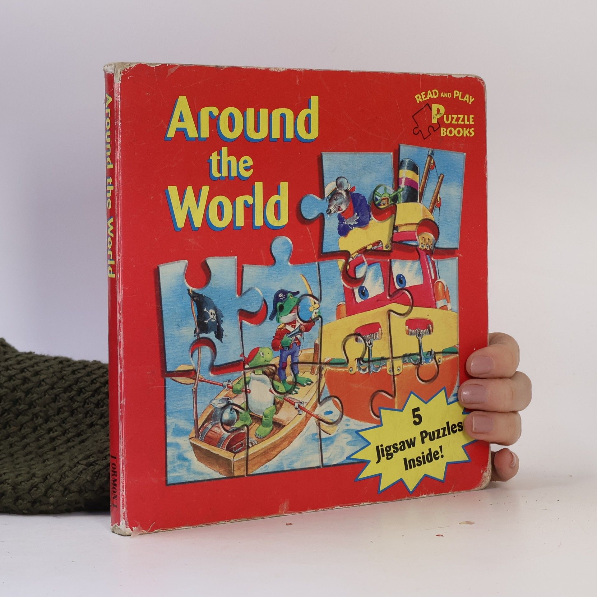 Read and Play Puzzle Books: Around the World
