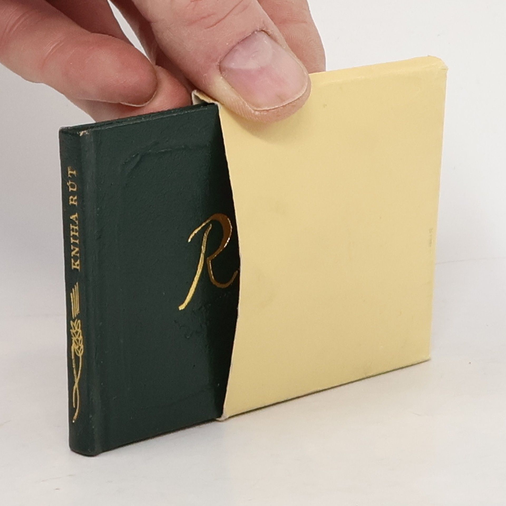 Lyra. svazek 2. kniha Rút