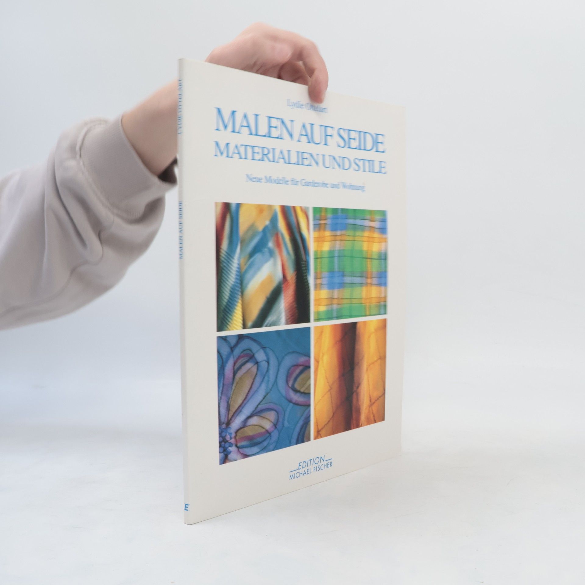 Lydie Ottelart Malen auf Seide