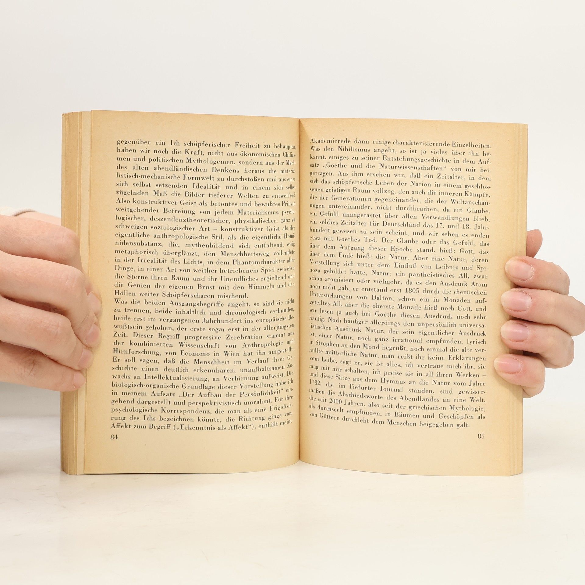 Gottfried Benn Provoziertes Leben