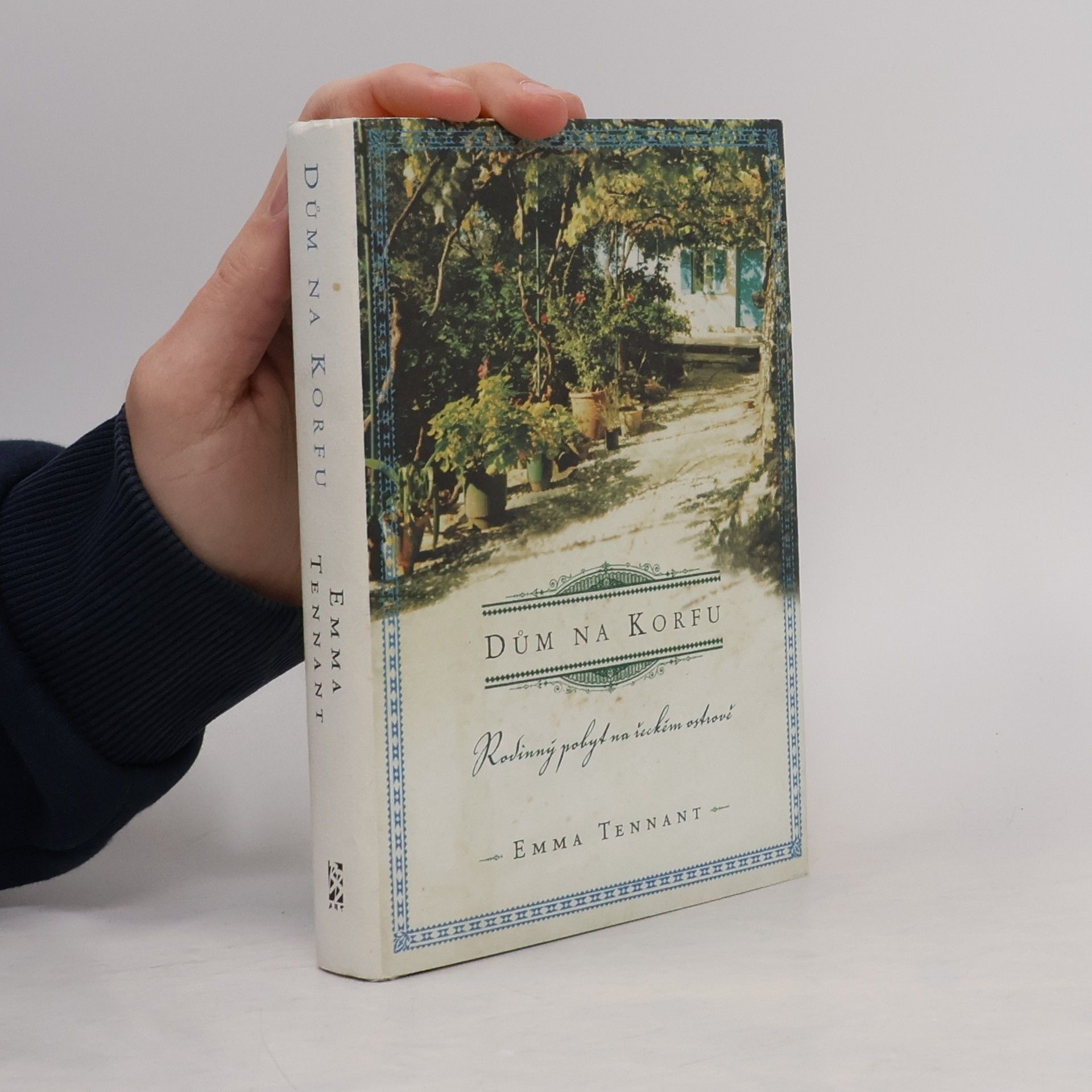 Emma Tennant Dům na Korfu