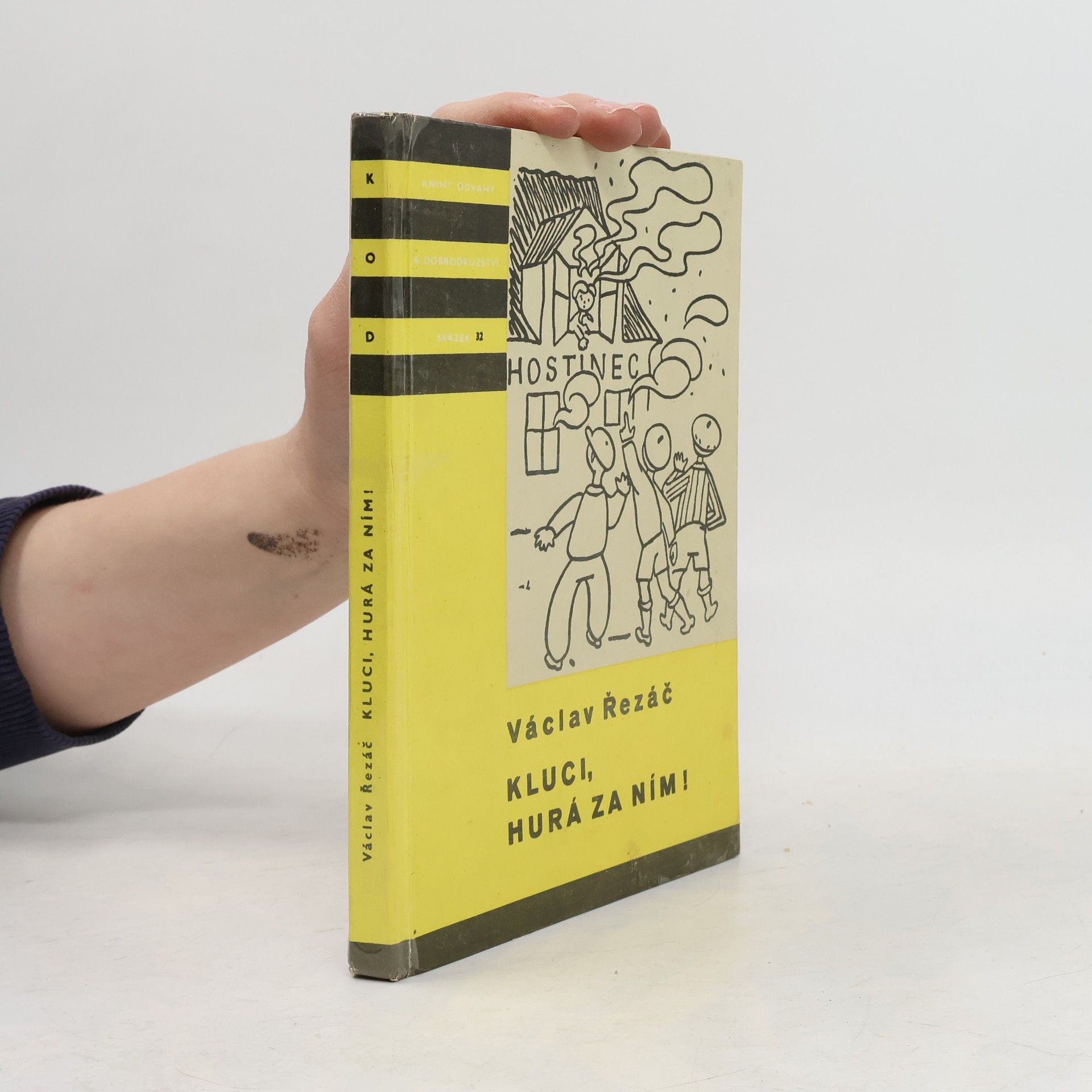 Václav Řezáč Kluci, hurá za ním!