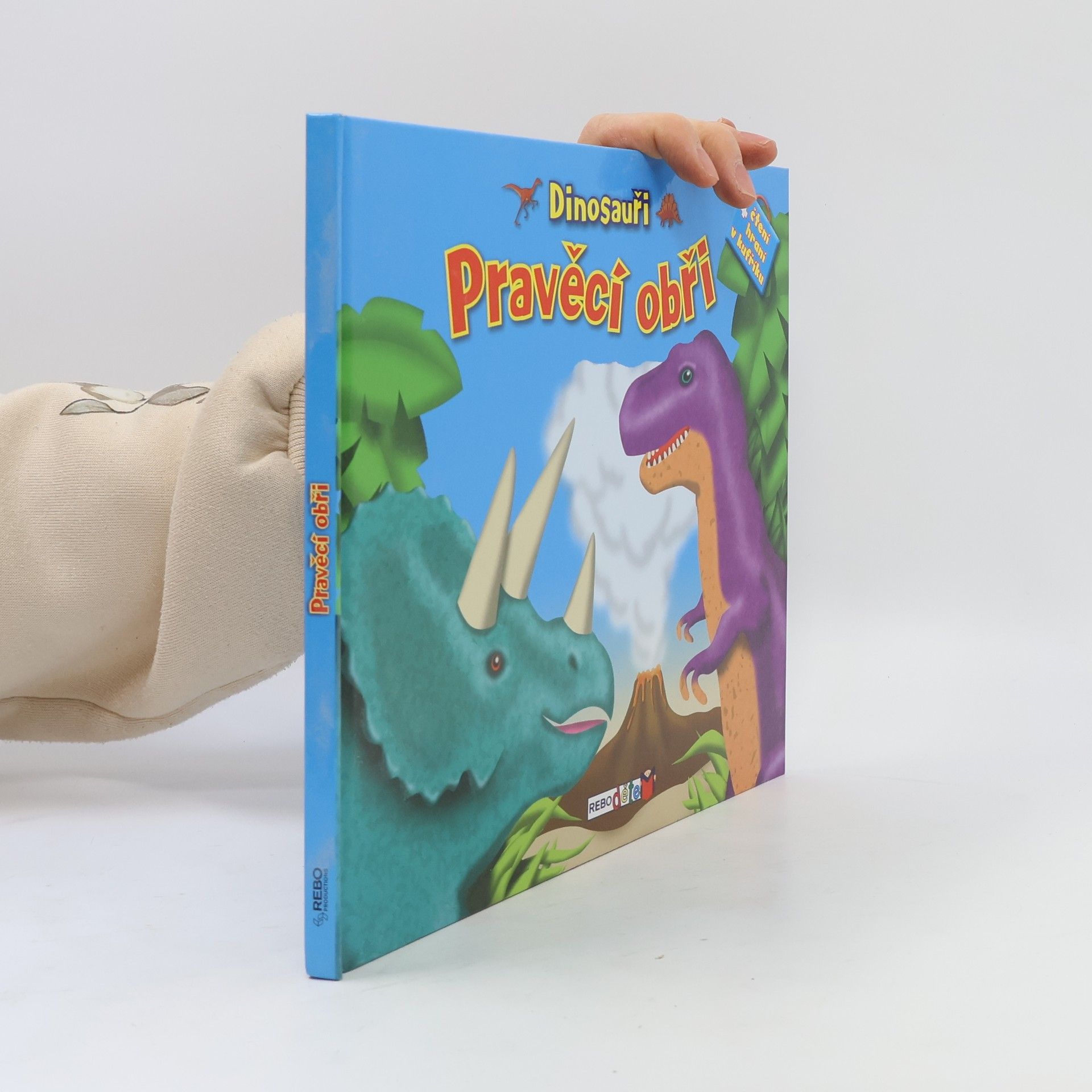 Barry Hall Pravěcí obři