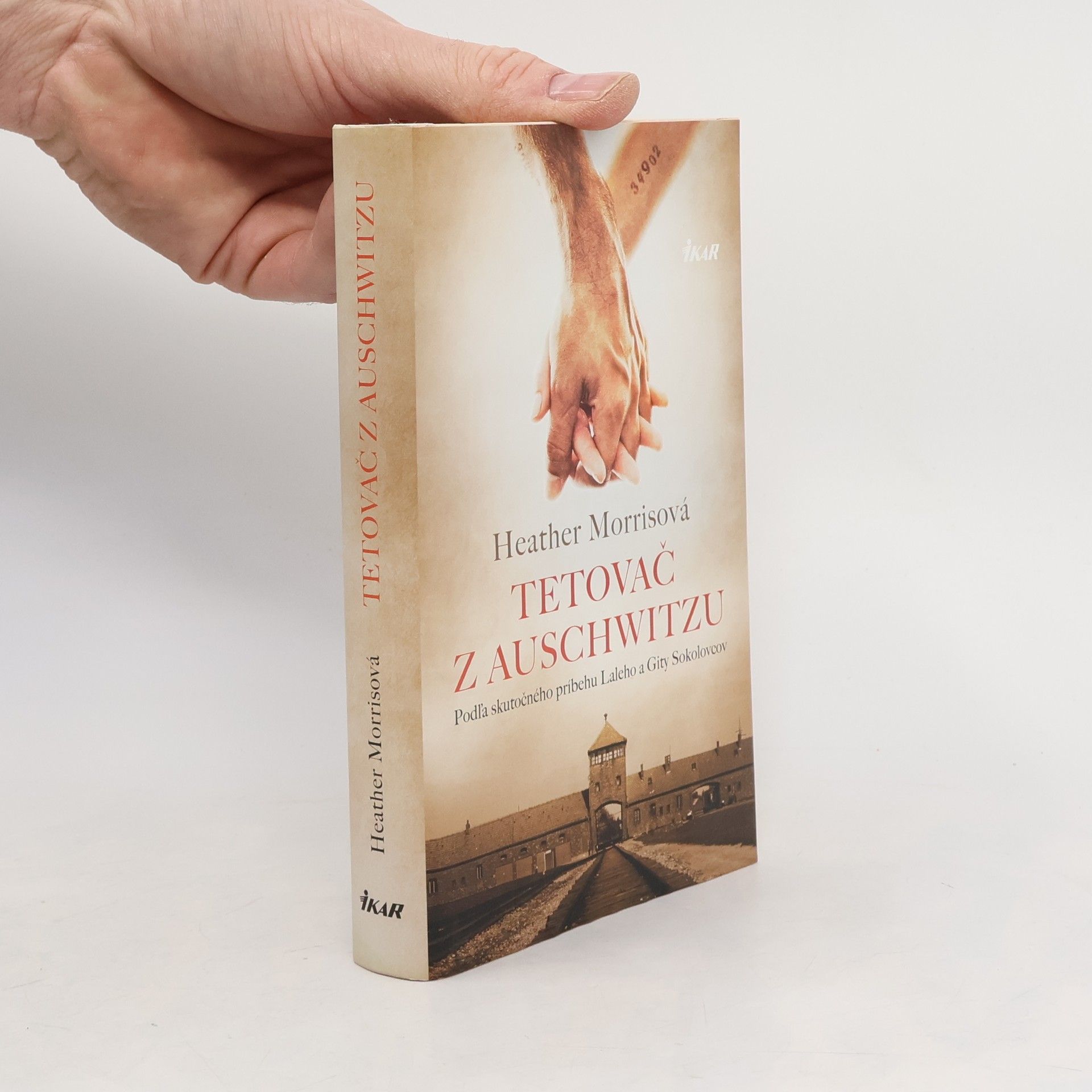 Heather Morris Tetovač z Auschwitzu