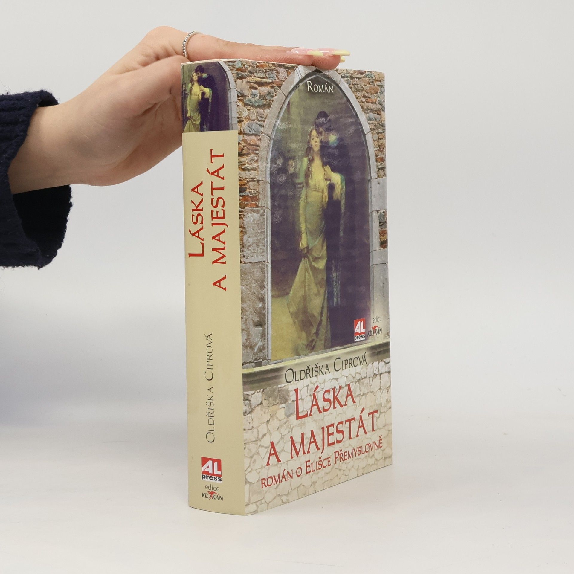 Oldřiška Lišková Láska a majestát