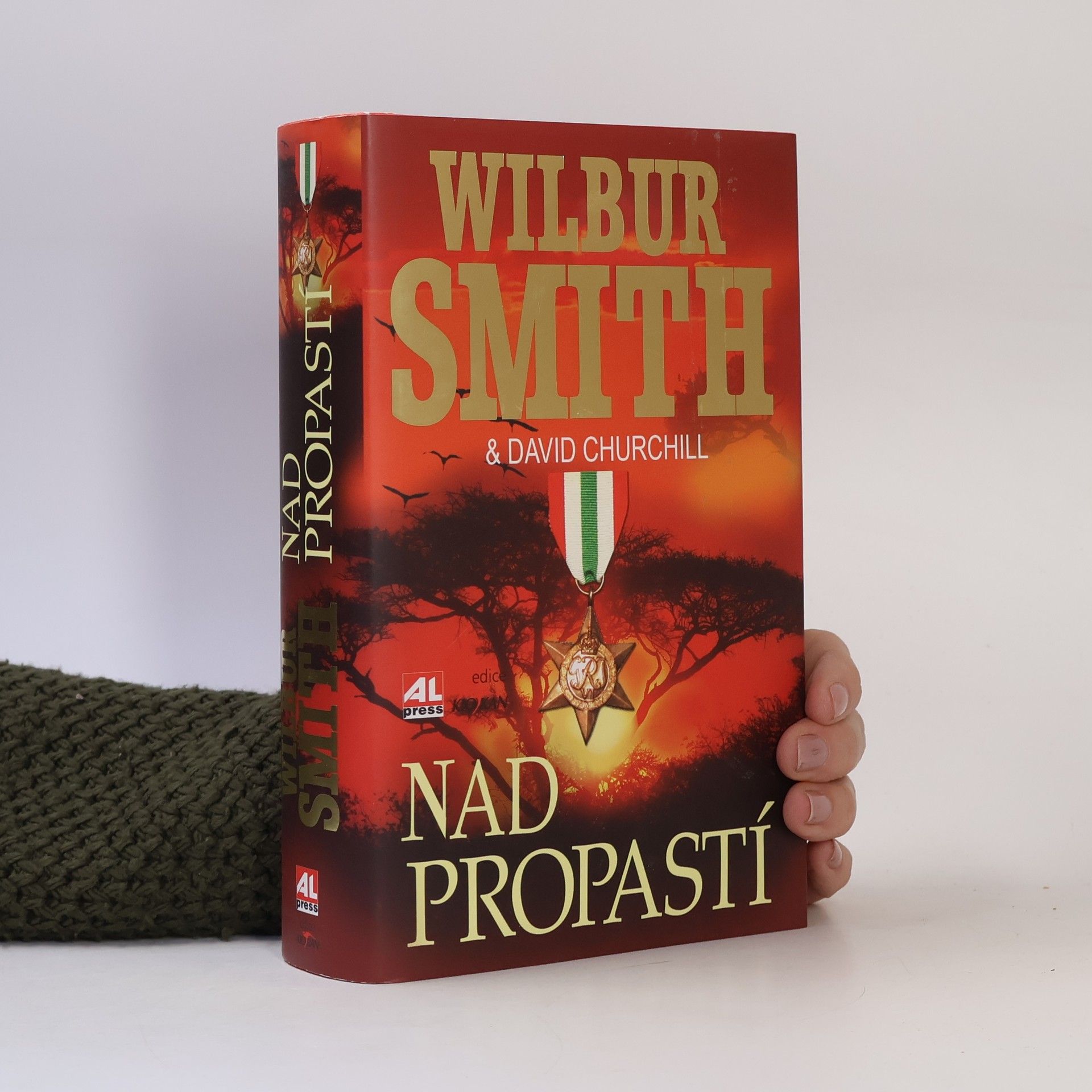 Wilbur A. Smith Nad propastí
