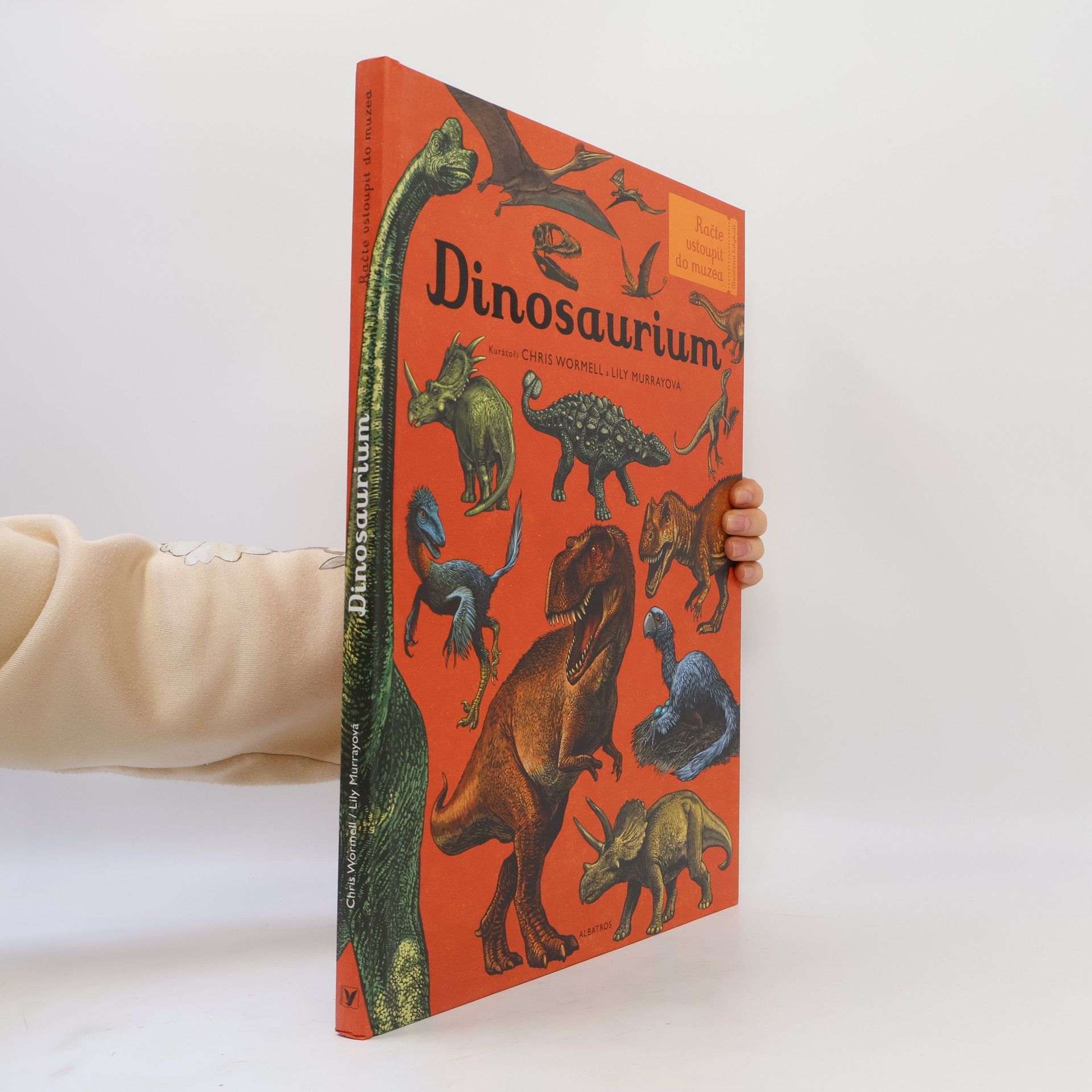 Lily Murray Dinosaurium