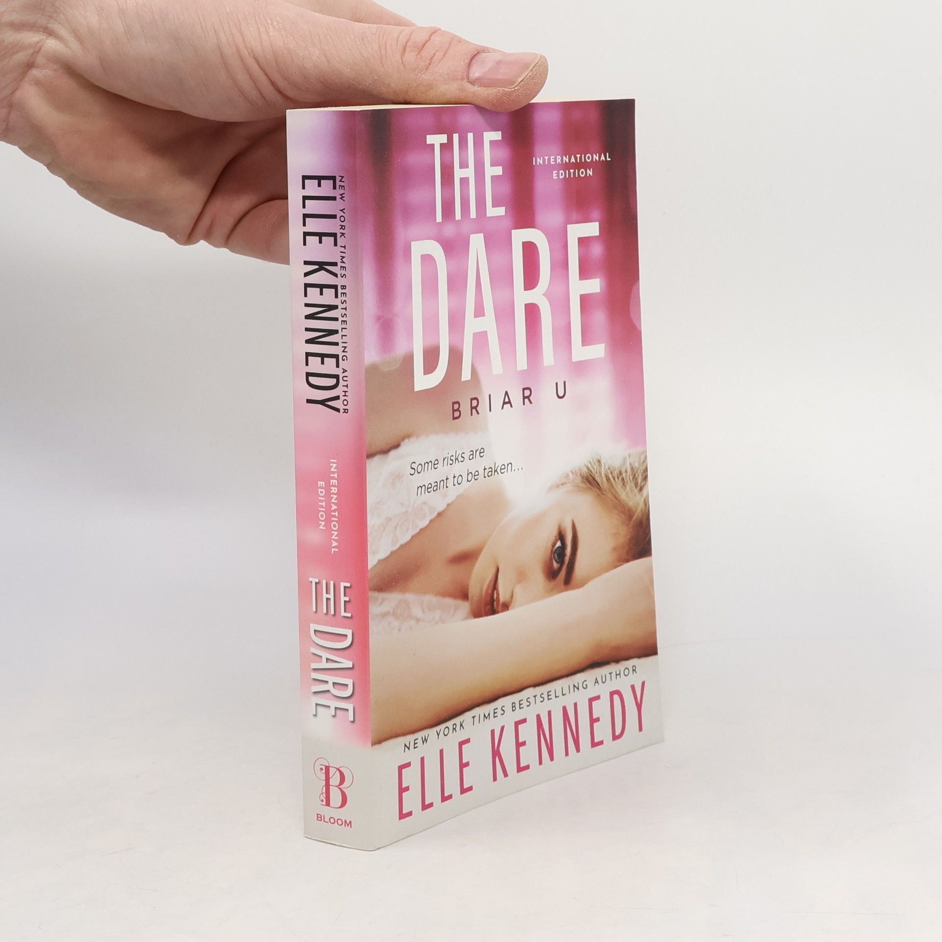 Elle Kennedy The Dare