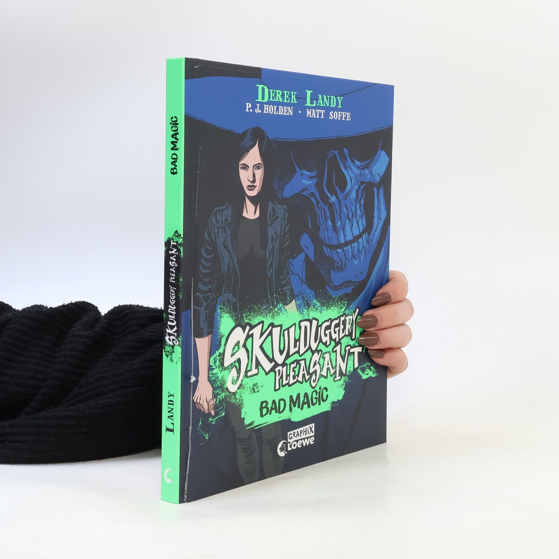 Skulduggery Pleasant (Graphic-Novel-Reihe, Band 1) - Bad Magic