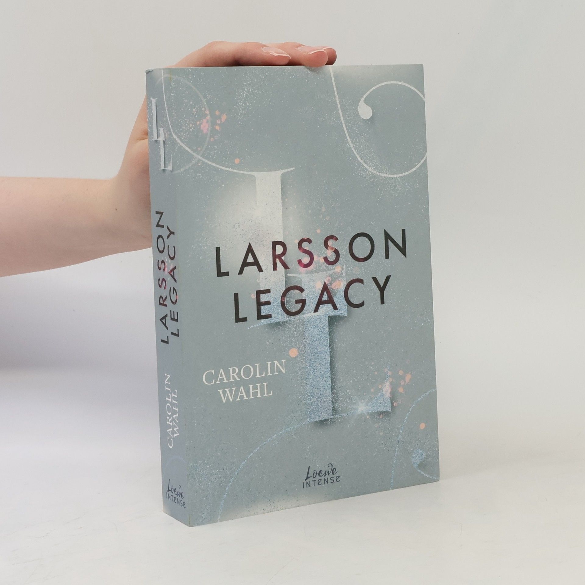 Larsson Legacy / Crumbling Hearts Bd.3