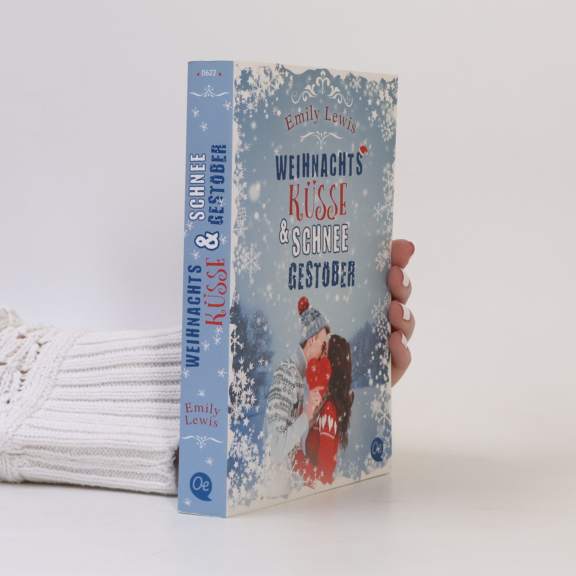 Emily Lewis Weihnachtsküsse & Schneegestöber