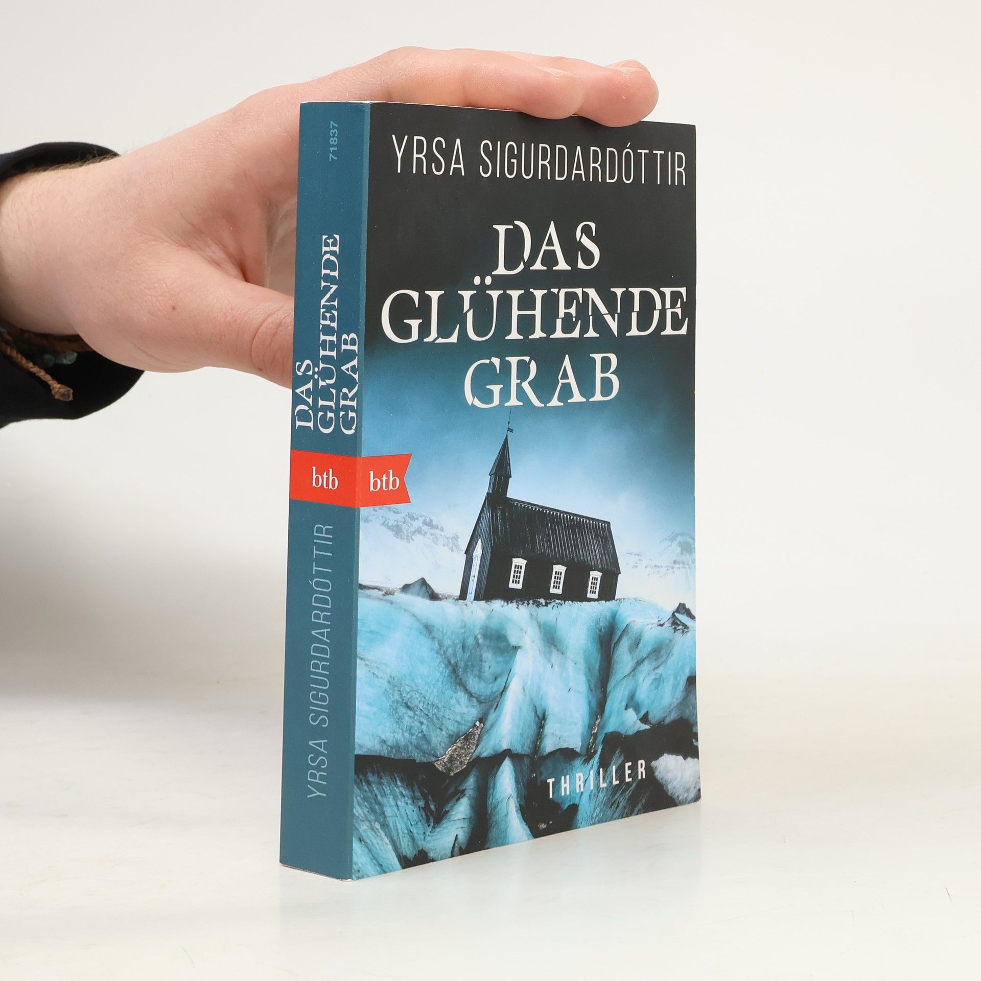 Yrsa Sigurðardóttir Das glühende Grab