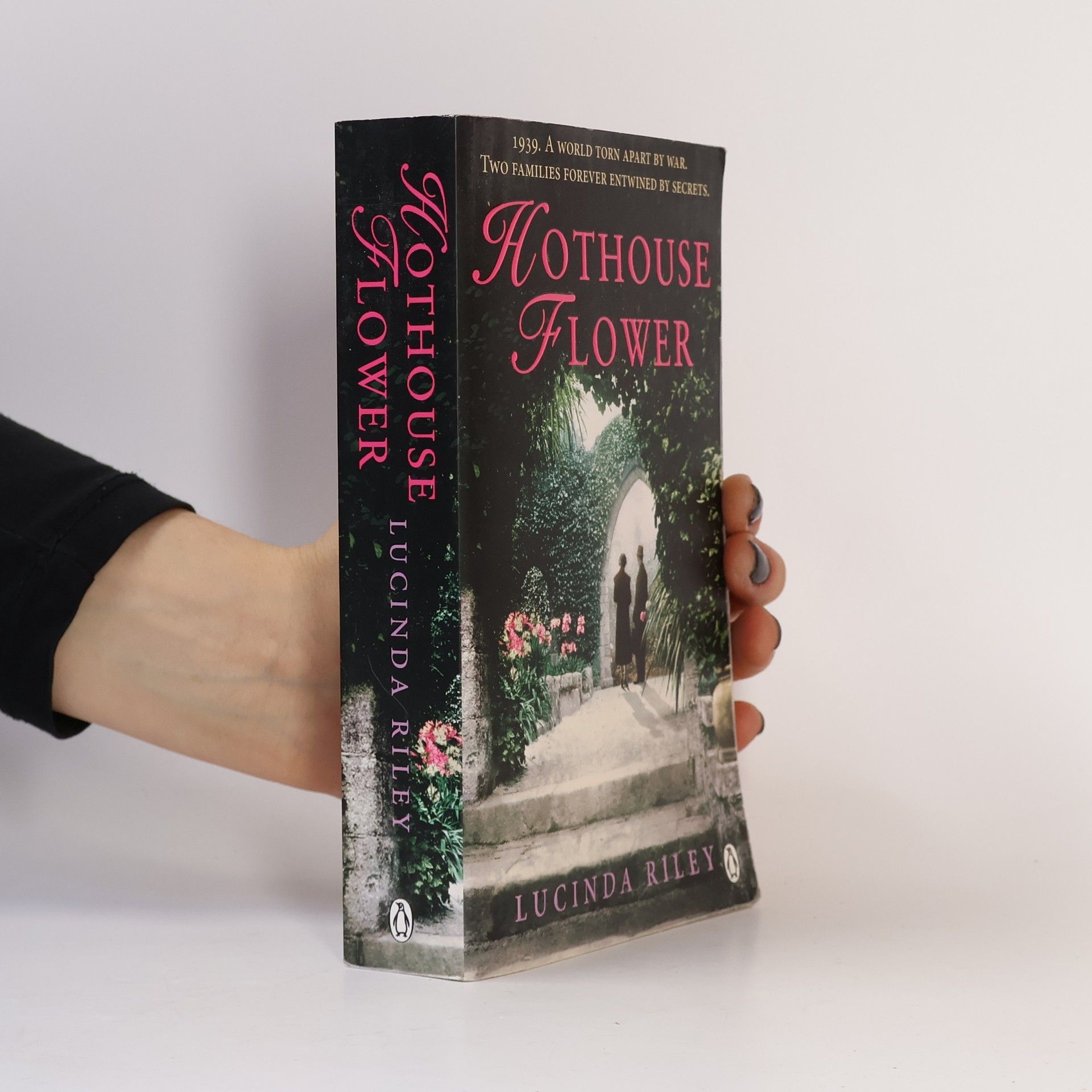 Lucinda Riley Hothouse flower