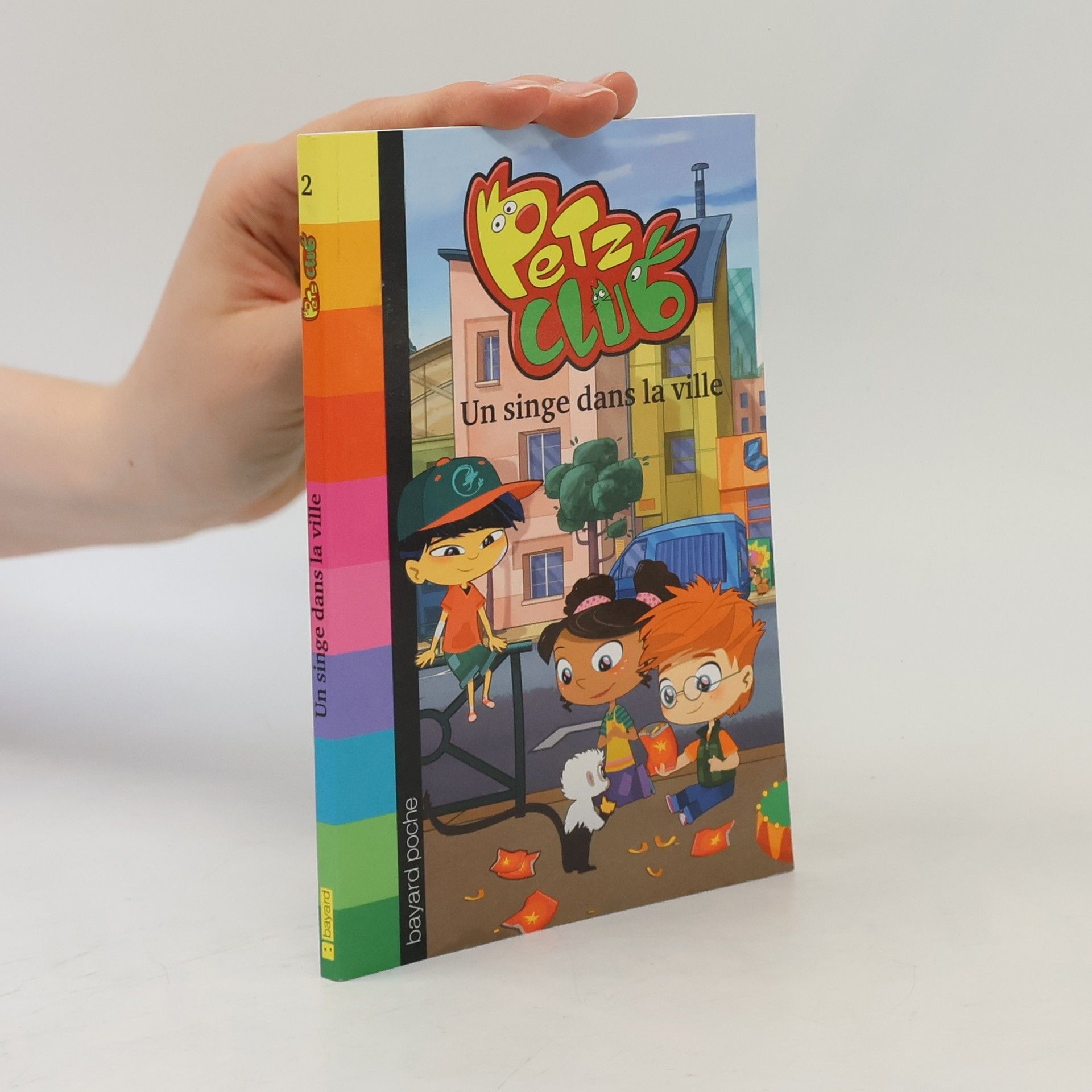 Elizabeth Barféty Petz Club - 2: Un singe dans la ville