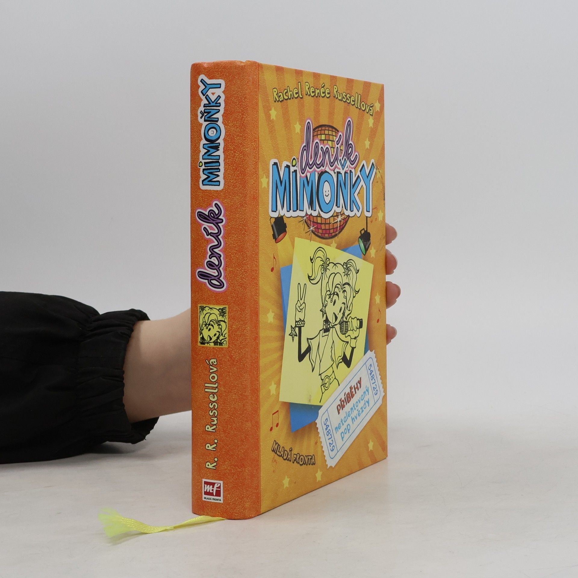Deník mimoňky 3. Příběhy netalentovaný pop hvězdy