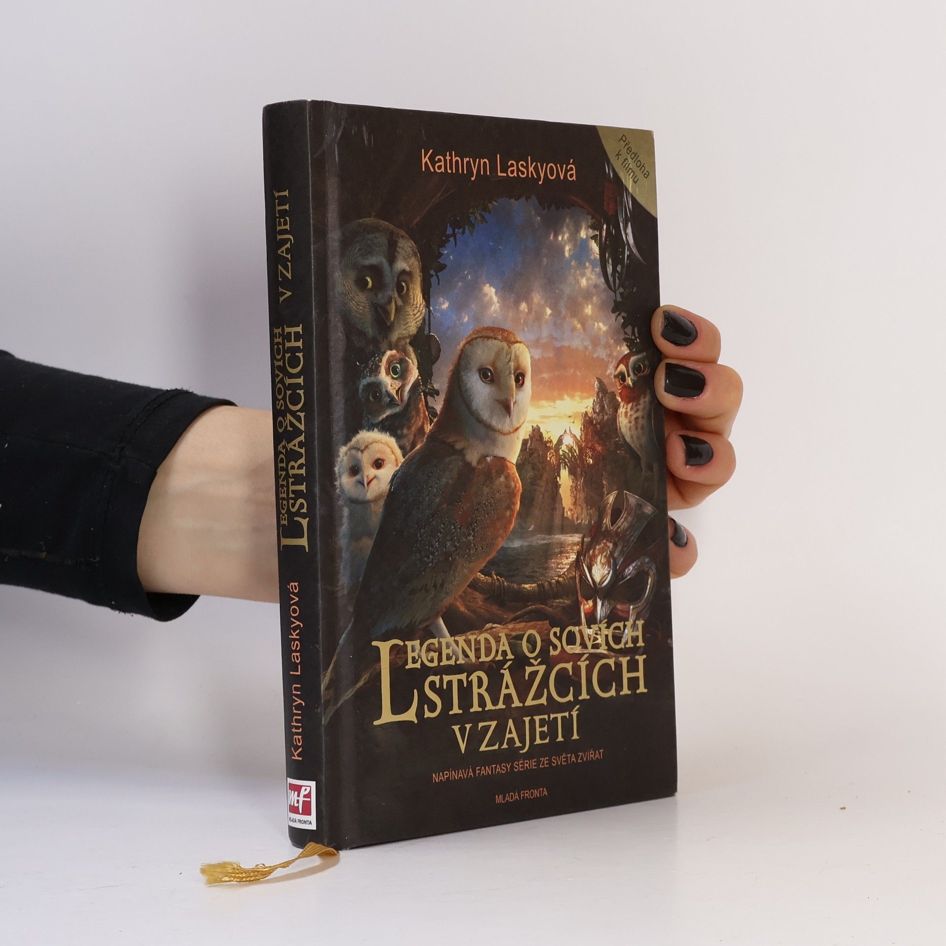 Kathryn Lasky V zajetí. Legenda o sovích strážcích I.