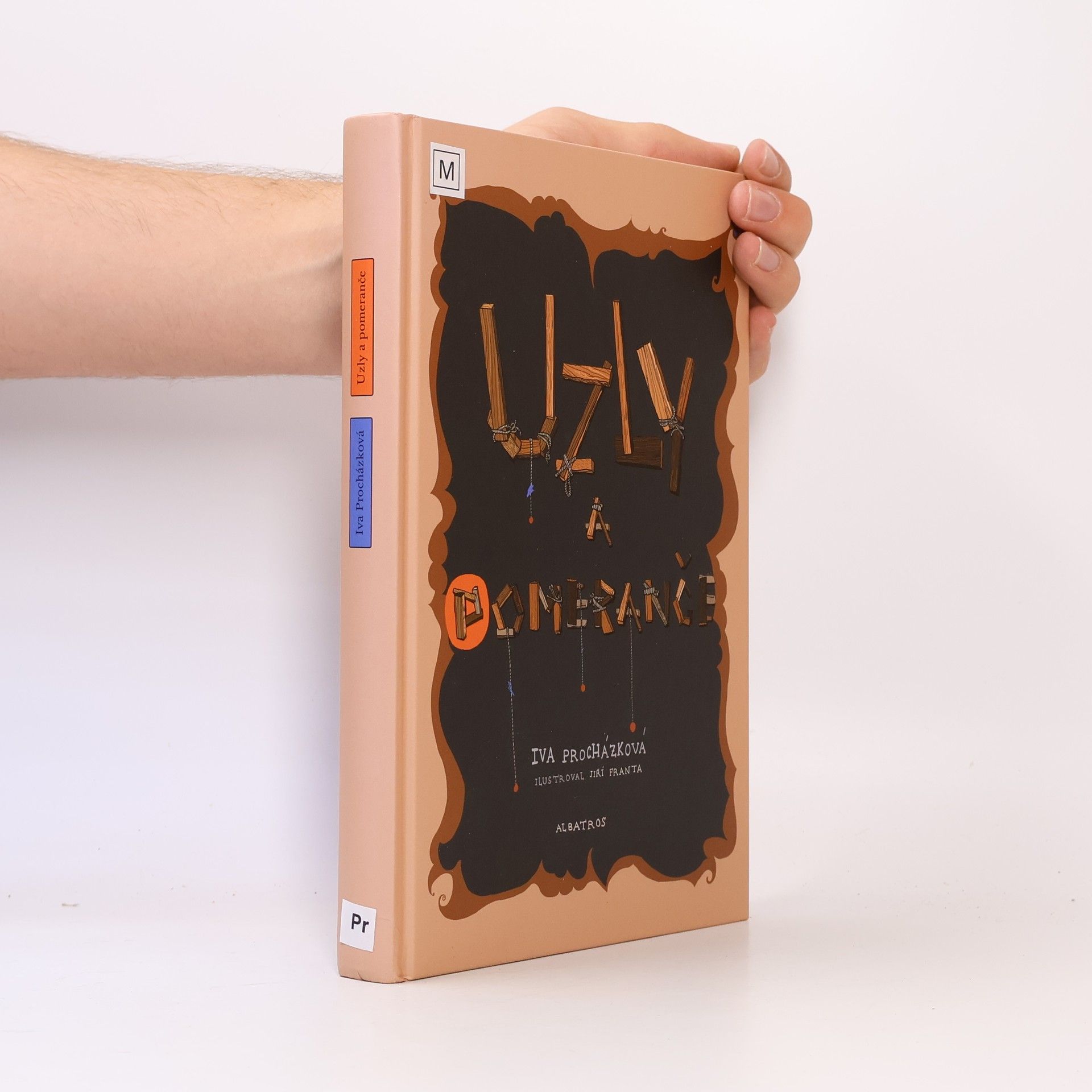 Iva Procházková Uzly a pomeranče