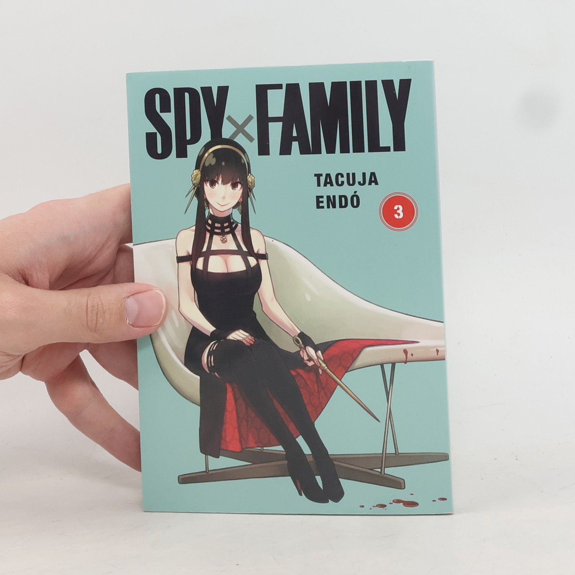 Tacuja Endó Spy x Family 3