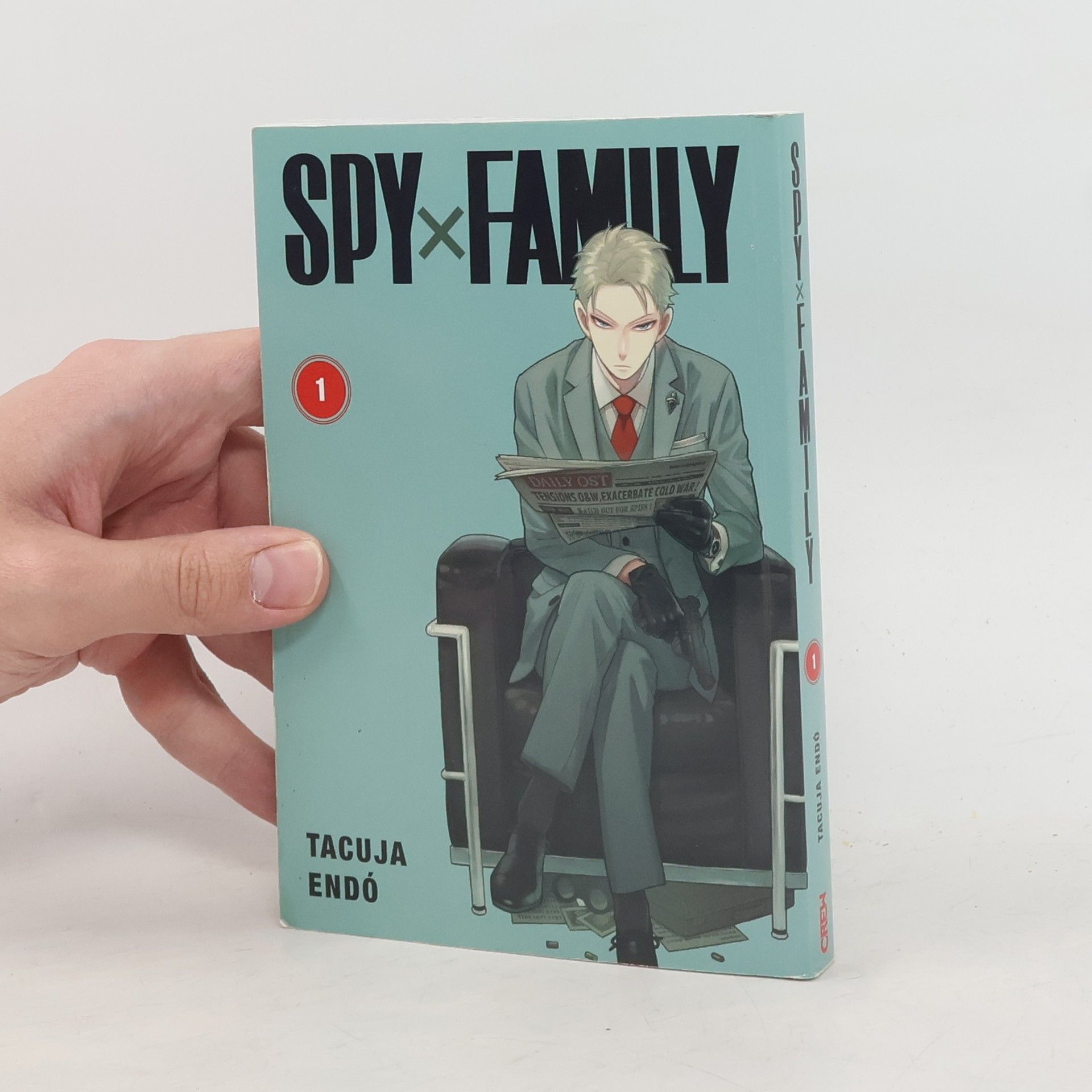 Tacuja Endó Spy x Family 1