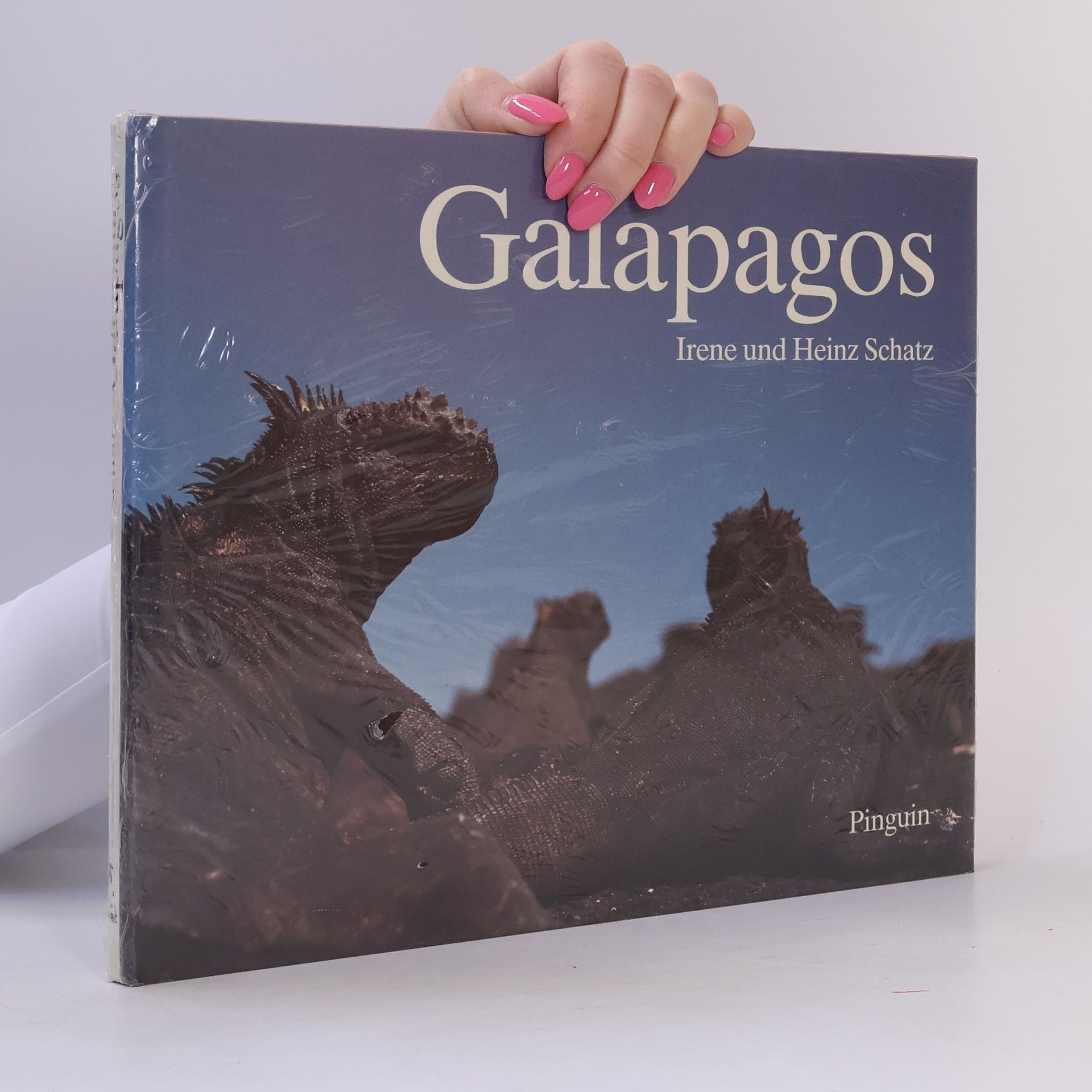 Irene Schatz Galapagos