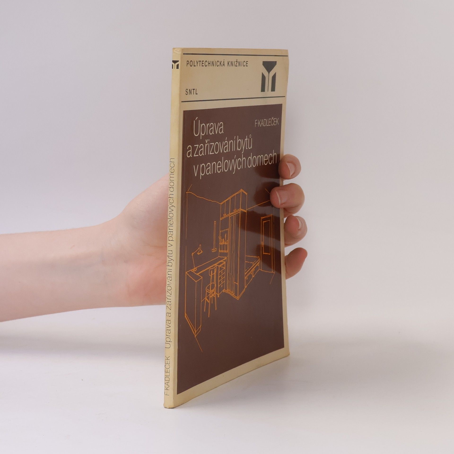 František Kadleček Úprava a zařizování bytů v panelových domech