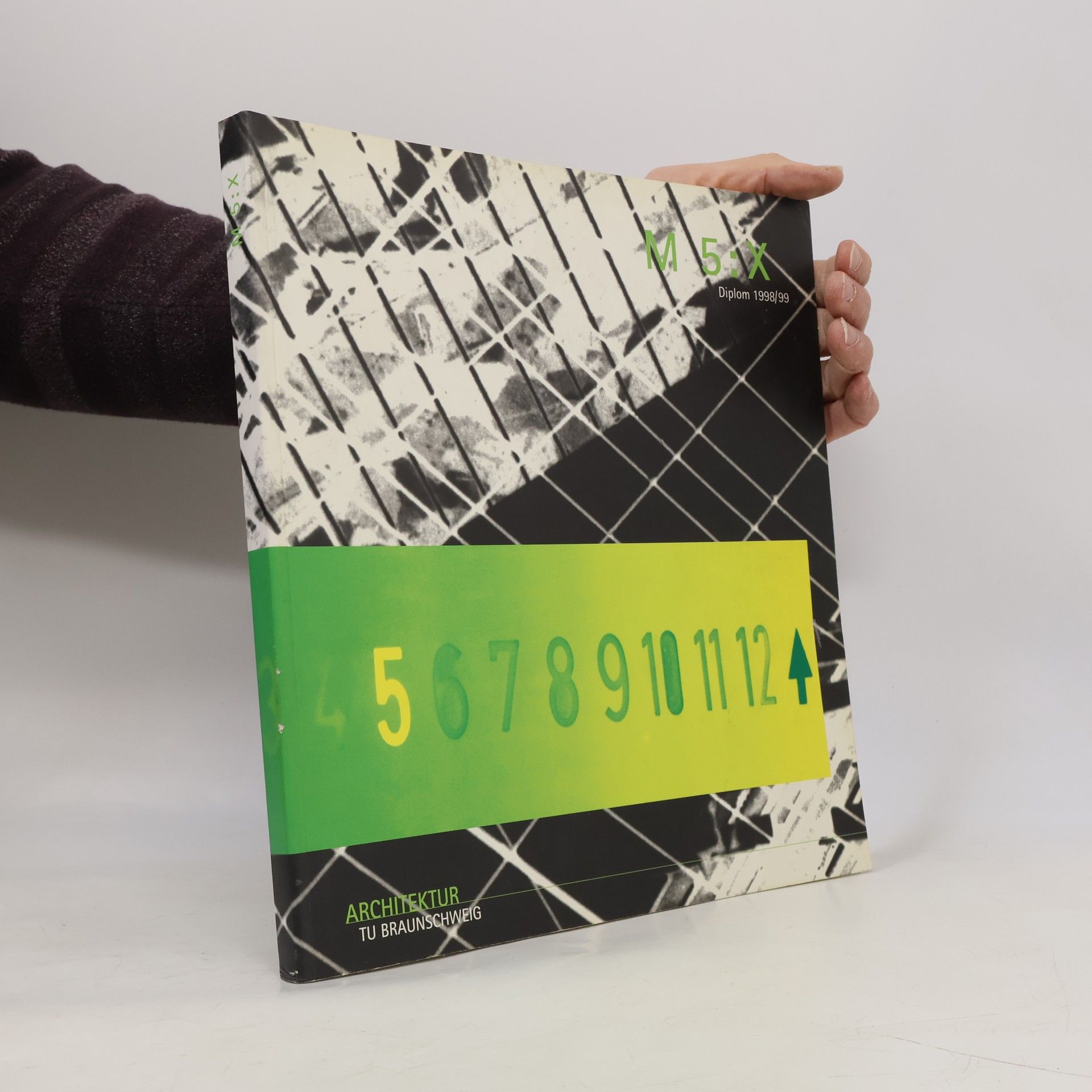 Autorenkollektiv Architektur: M 5:X