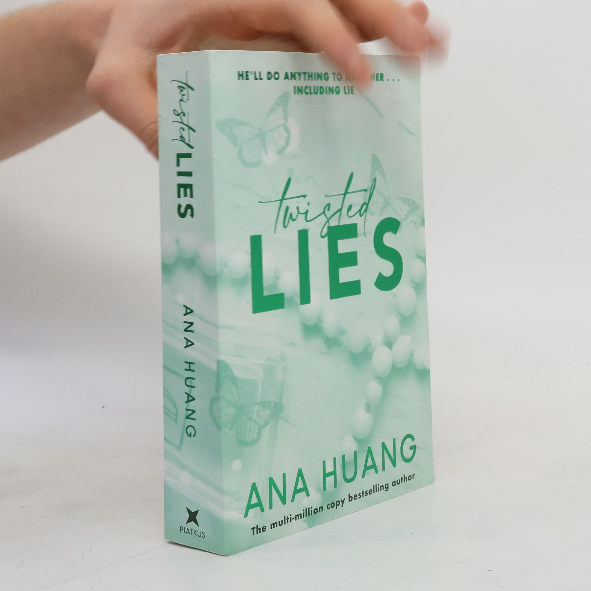 Ana Huang Twisted lies
