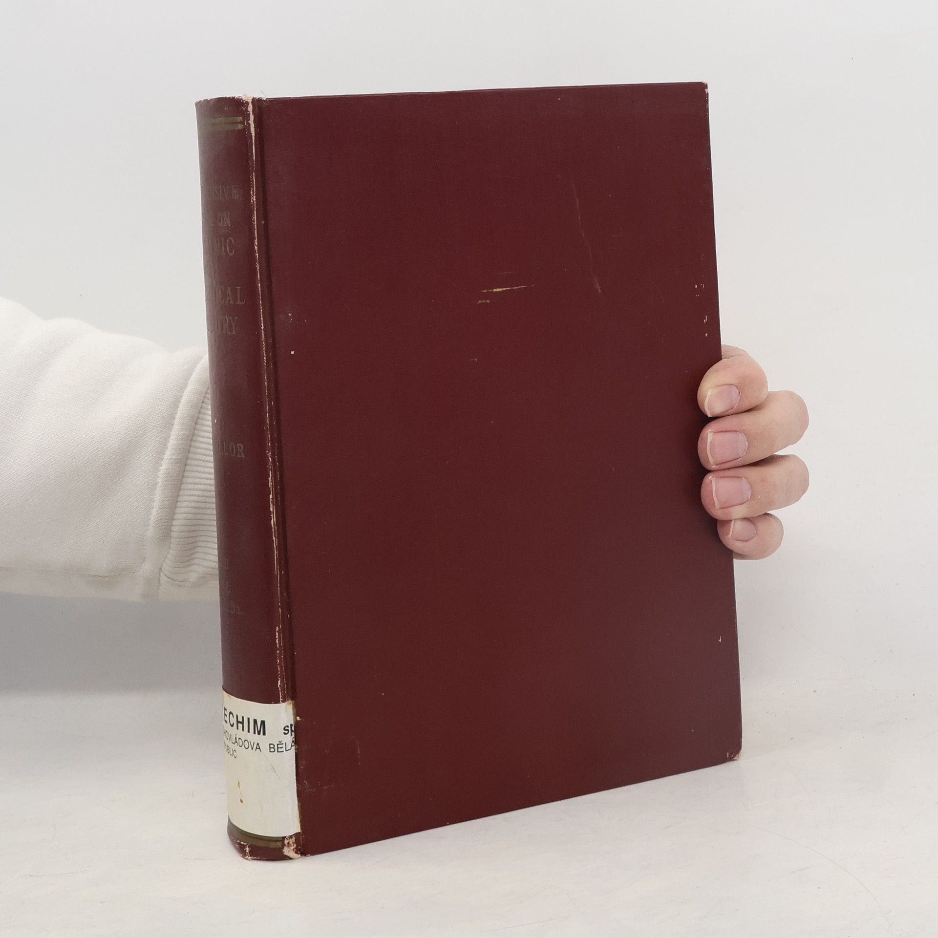 J. W. Mellor A Comprehensive Treatise of Inorganic and Theoretical Chemistry III.